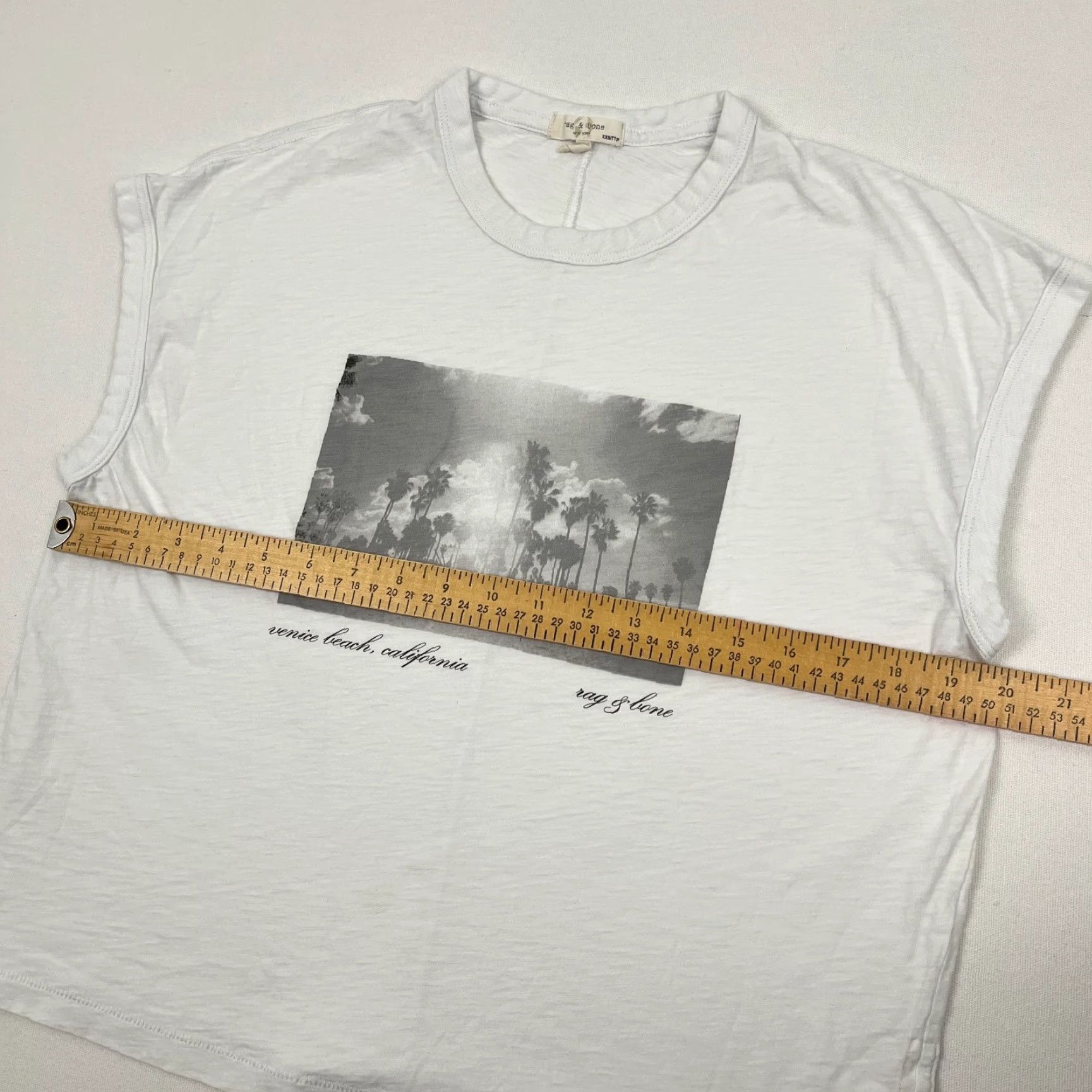 Rag & Bone Rag & Bone Shirt Womens 2XS XXS Oversized Boxy White Venice Beach Muscle Graphic Shirt Womens 2XS XXS Oversized Boxy White Venice Beach Muscle Graphic Size XXS / US 00 / IT 34 - 5 Thumbnail
