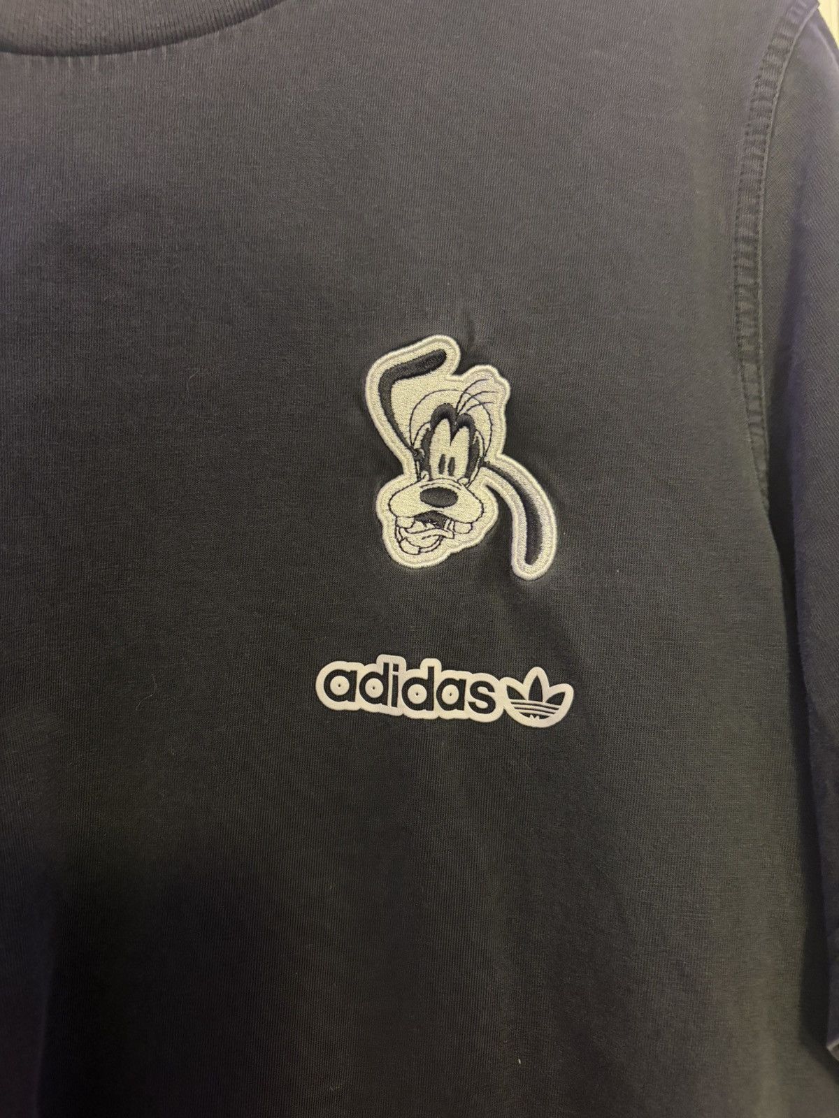 Adidas Adidas x Disney black embroidered Goofy t-shirt Size US XL / EU 56 / 4 - 3 Thumbnail