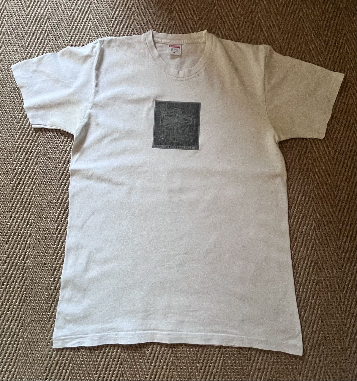 Supreme Supreme Chair Tee Size US M / EU 48-50 / 2 - 1 Thumbnail