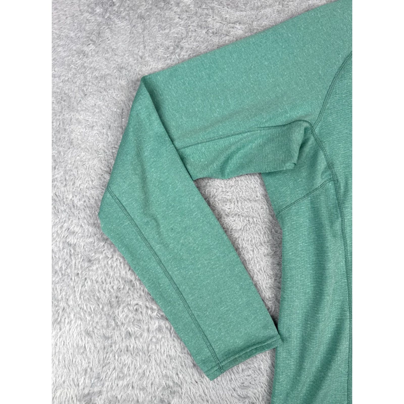 Patagonia Patagonia Shirt Womens Medium Teal Capilene Midweight Crew Baselayer Long Sleeve Shirt Size M / US 6-8 / IT 42-44 - 7 Thumbnail