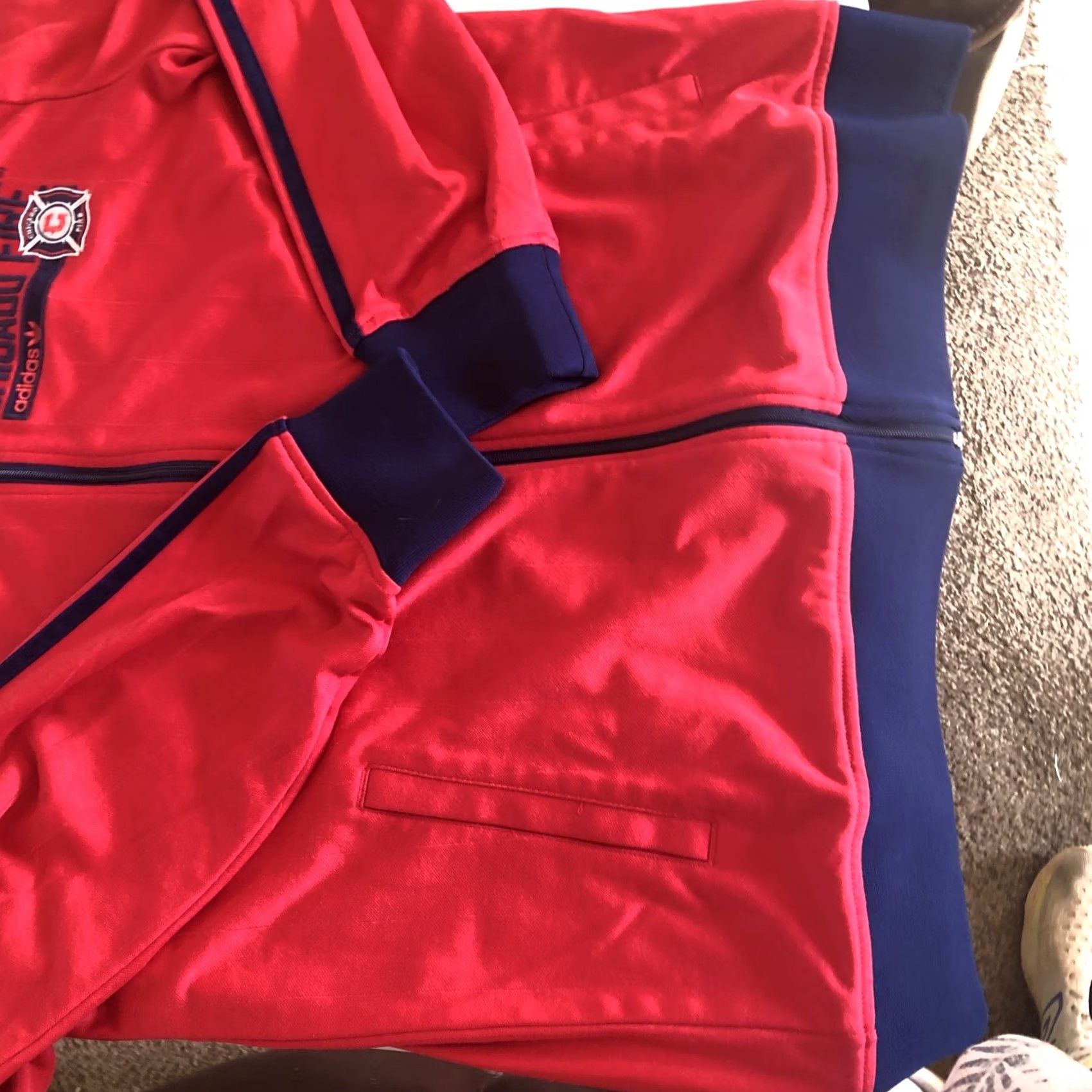 Adidas Adidas Chicago Fire Tracker Jacket XL Red Windbreaker Mens Size US XL / EU 56 / 4 - 5 Thumbnail