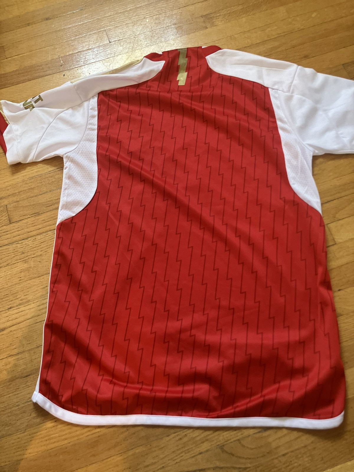 Adidas Arsenal 2023-2024 jersey Size US M / EU 48-50 / 2 - 4 Thumbnail
