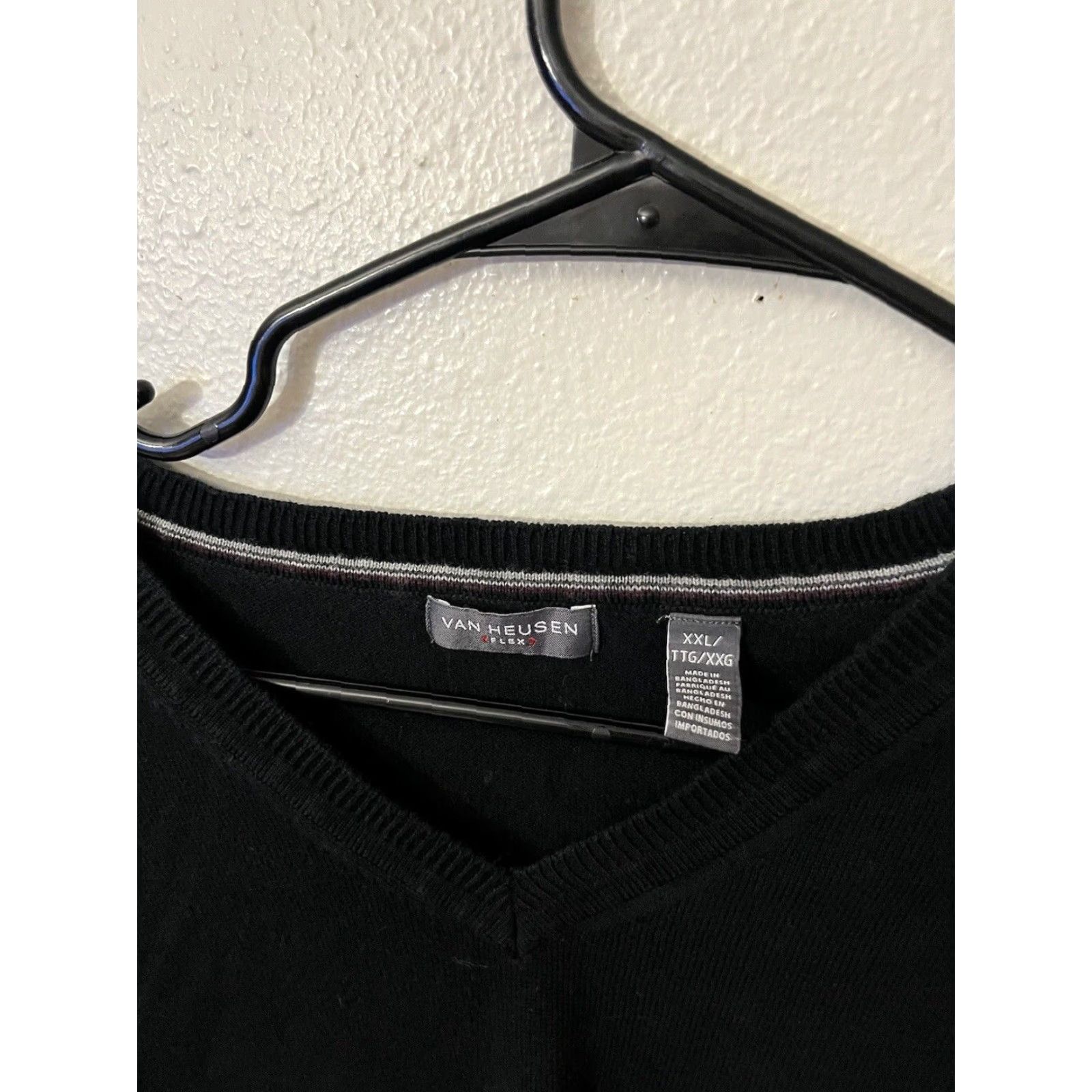 Van Heusen Van Heusen Flex V-Neck Black Cotton Blend Sweater XXL Size US XXL / EU 58 / 5 - 3 Thumbnail