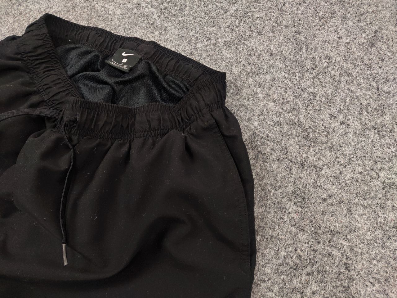 Nike Vintage Nike Black logo Casual Shorts Y2K Style Size US 32 / EU 48 - 5 Thumbnail