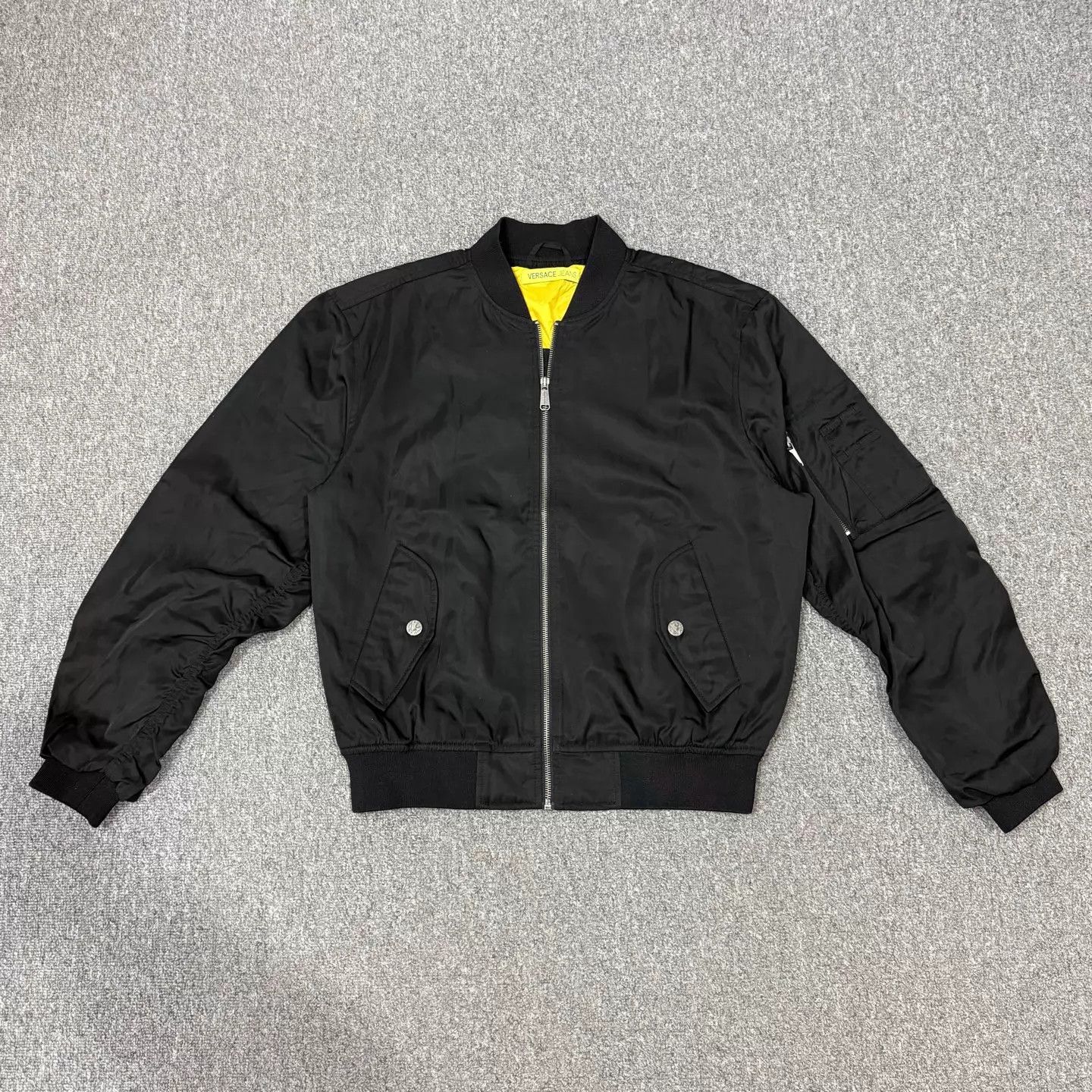 Versace Versace Black Nylon Jacket 46 99 New Size US S / EU 44-46 / 1 - 1 Thumbnail