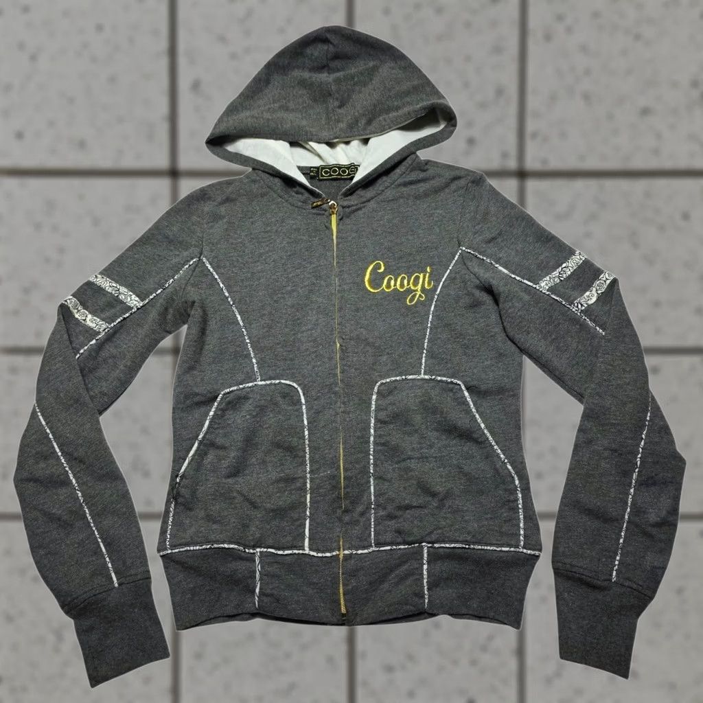 Coogi VINTAGE Coogi Hoodie Sweatshirt Women's M Heather Grey Full Zip Size M / US 6-8 / IT 42-44 - 1 Thumbnail