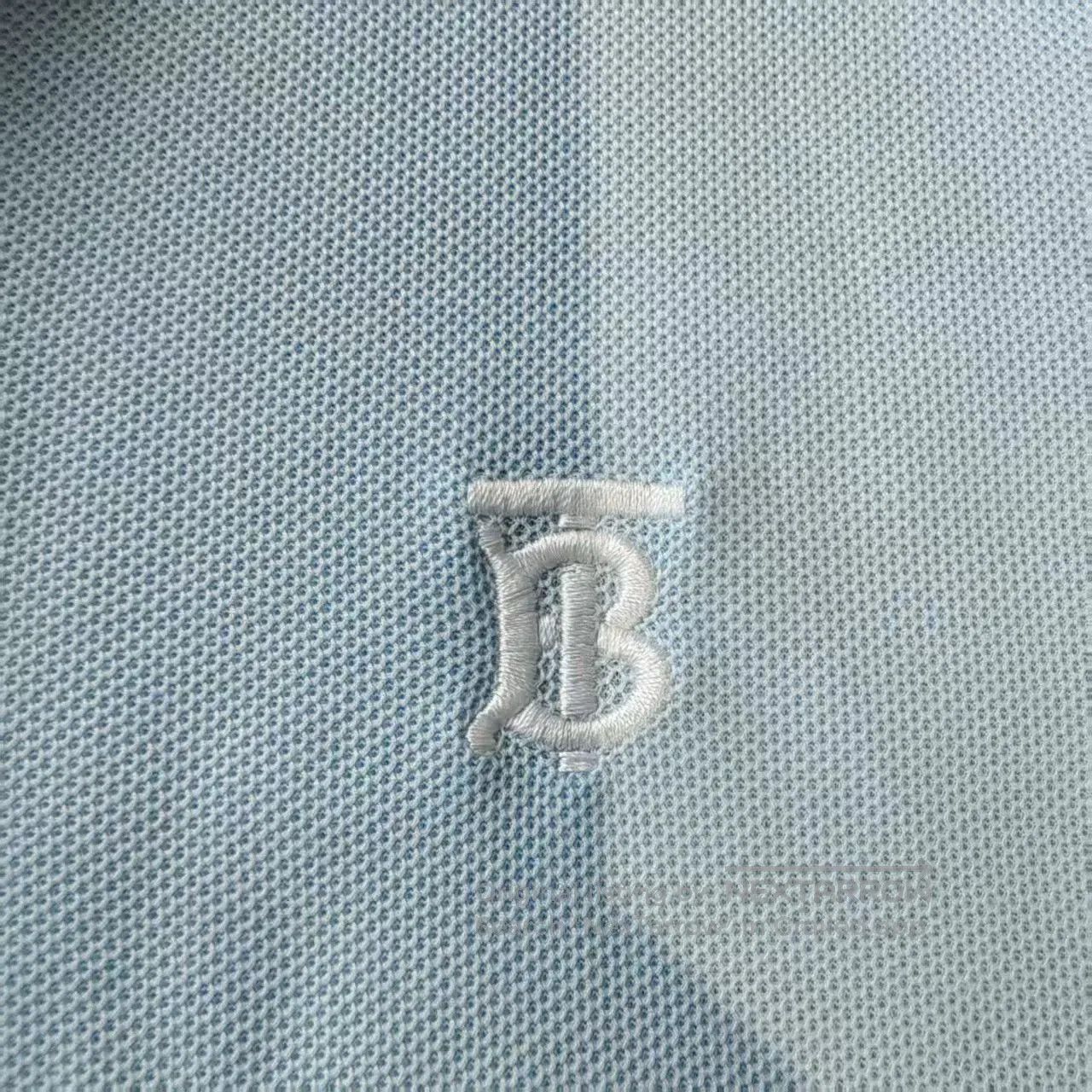 Burberry burberry long sleeve polo shirt size small. Size US S / EU 44-46 / 1 - 5 Thumbnail