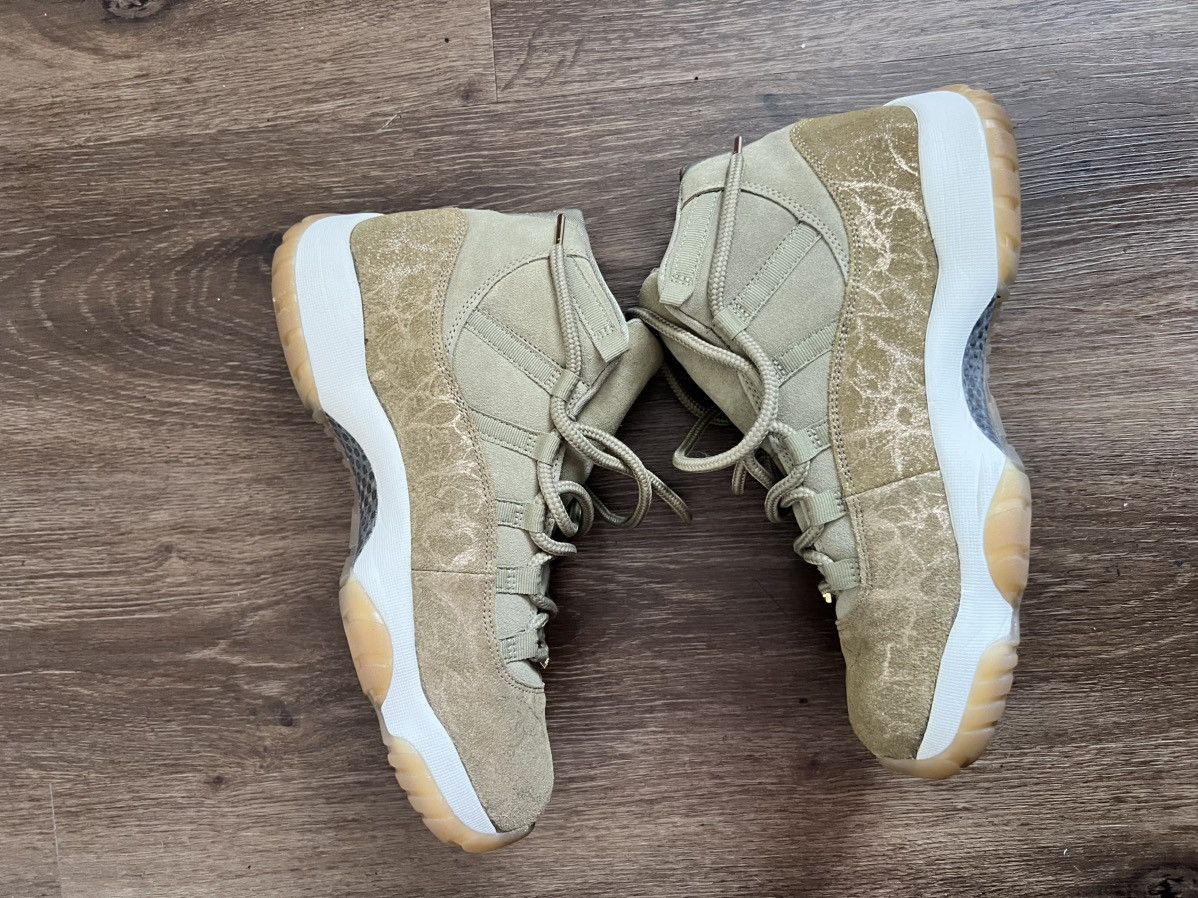 Jordan Brand Jordan 11 Retro Neutral Olive SIZE 12 Size US 12 / IT 42 - 2 Thumbnail