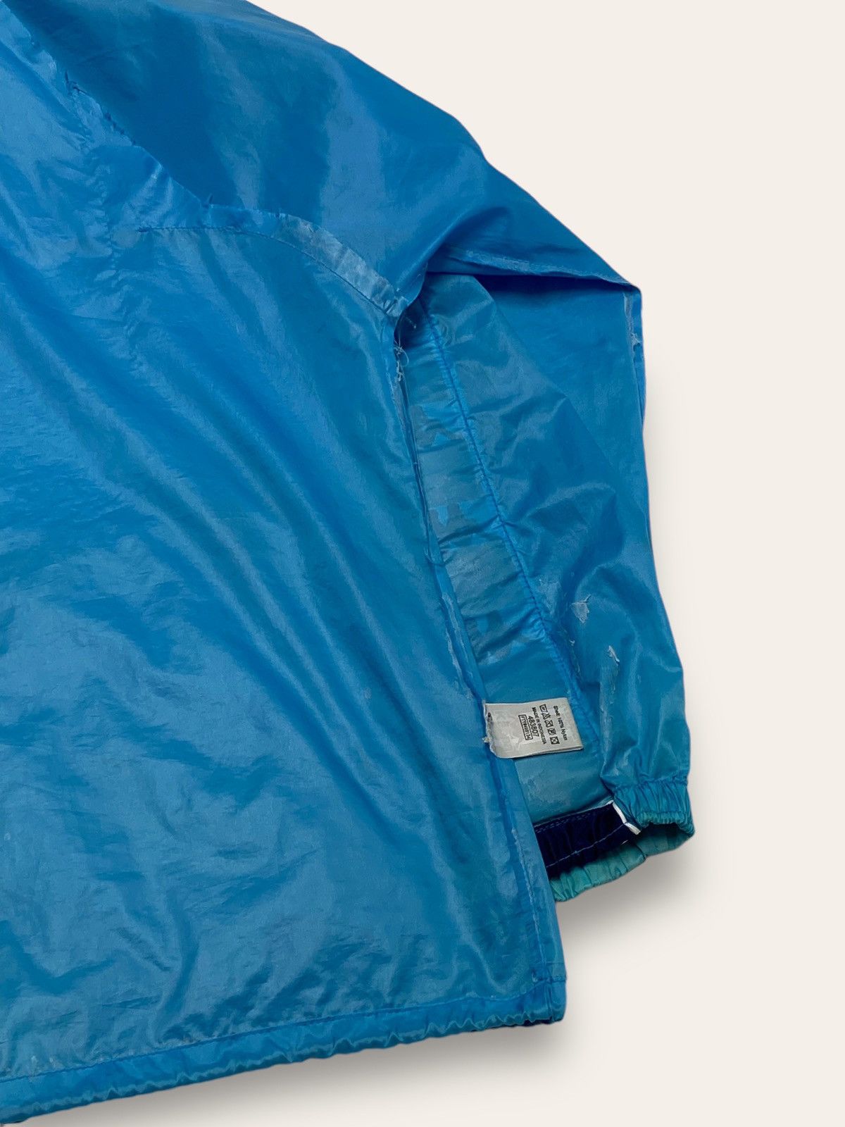 Kappa RARE! 90s Vintage KAPPA MANCHESTER CITY Windbreaker Hooded Size US XL / EU 56 / 4 - 15 Thumbnail