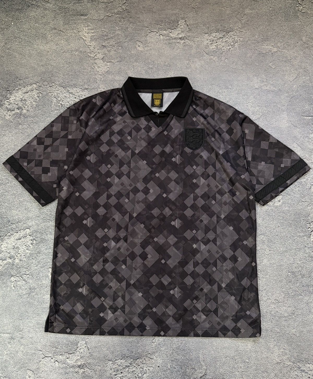 Vintage England Italy 90 Retro Goalkeeper Shirt Score Draw Black XXL Size US XXL / EU 58 / 5 - 1 Thumbnail