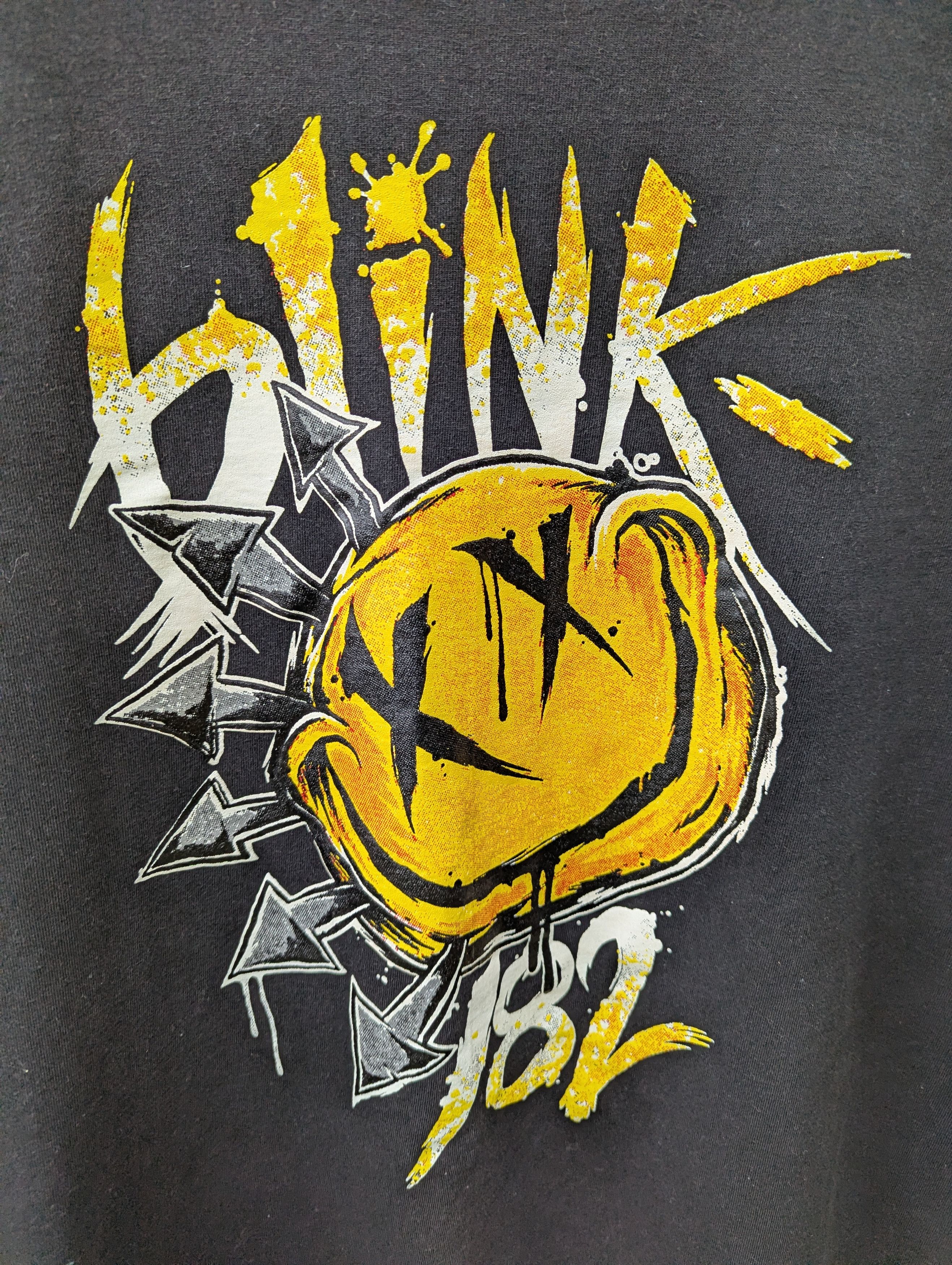 Band Tees 🔥FREE SHIPPING🔥2000s Blink 182 Promo Band Punk Tshirt Size US M / EU 48-50 / 2 - 2 Thumbnail