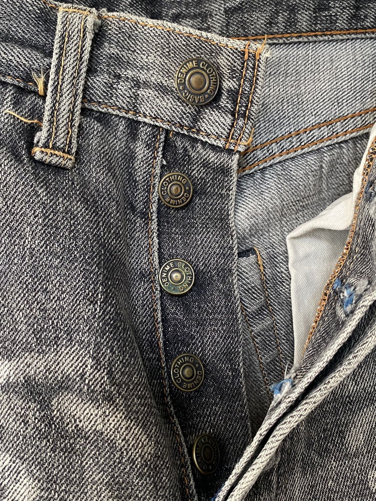 Japanese Brand × Vintage BLEACHING 1990s Denime Distressed FadeBlack Jeans Size US 29 - 13 Thumbnail