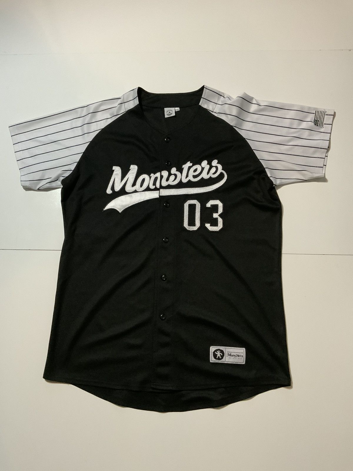 Other Monsters Dance Gear Hip Hop Pinstripe Sewn Baseball Jersey Size US XXL / EU 58 / 5 - 1 Thumbnail