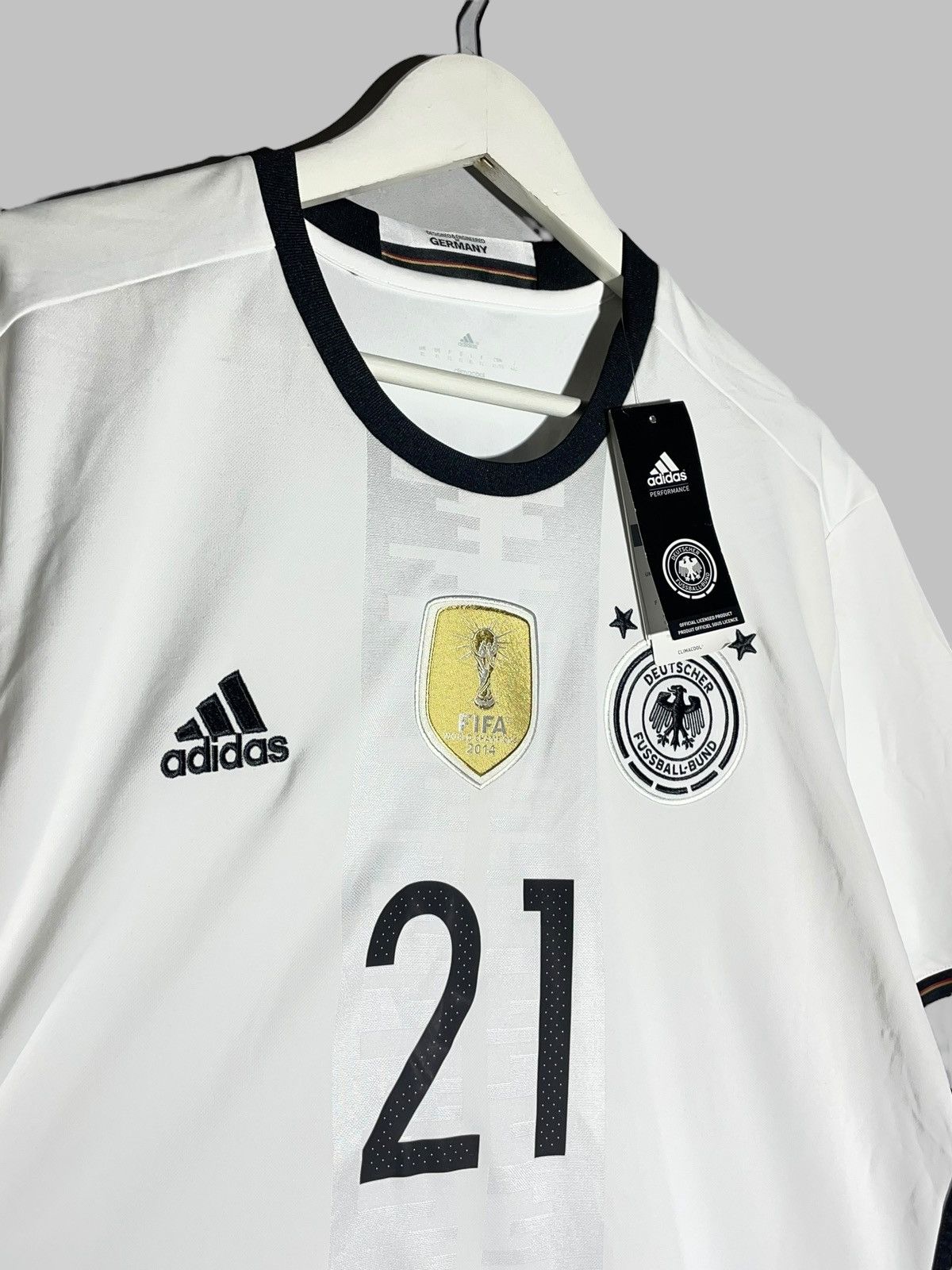 Adidas #21 Joshua Kimmich Germany 2016/17 Home Football Shirt Size US XL / EU 56 / 4 - 4 Thumbnail