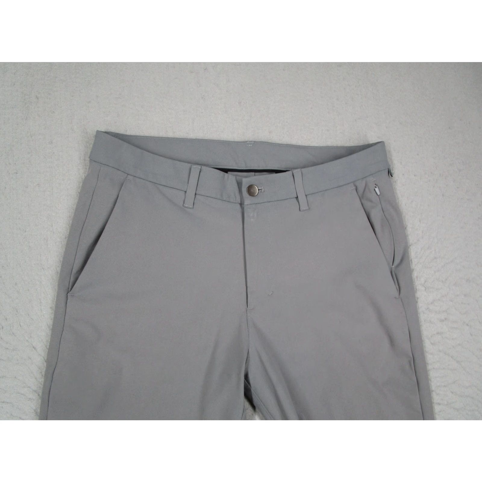 Lululemon Lululemon Pants Mens 34x31 Gray Commission Slim Leg Travel Golf Performance Size US 34 / EU 50 - 2 Thumbnail