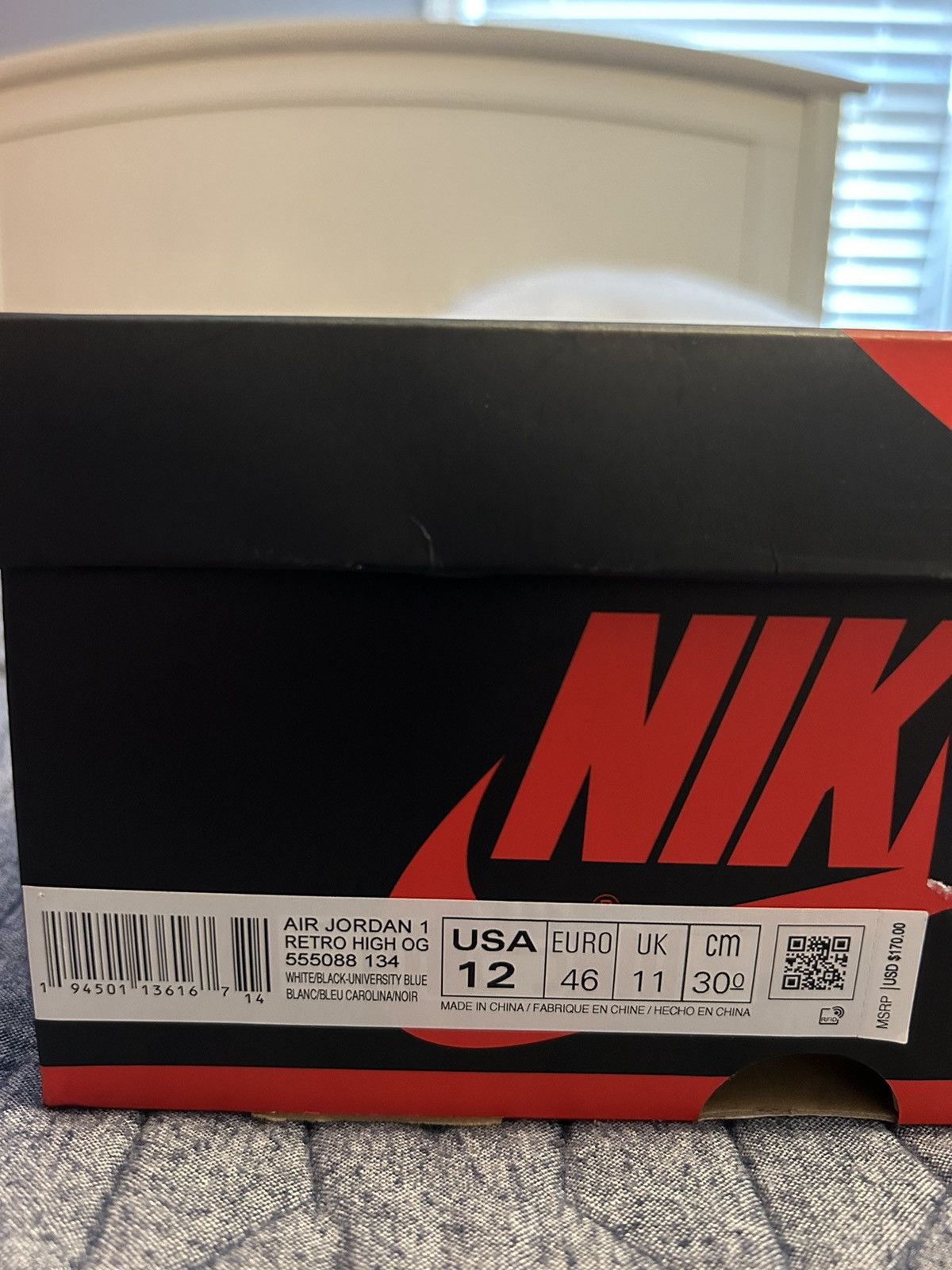Jordan Brand Jordan 1 Retro High OG University Blue Size US 12 / EU 45 - 3 Thumbnail