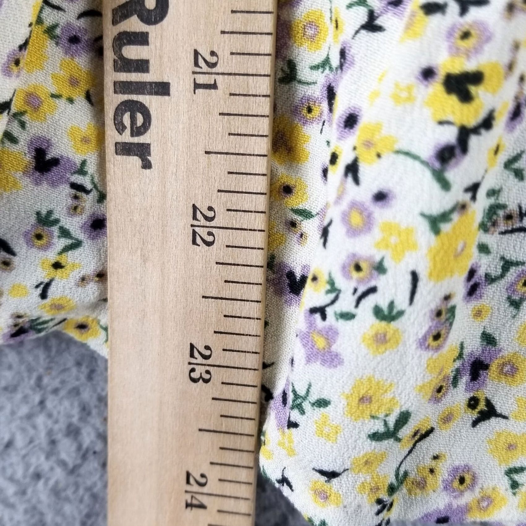 Vintage Daisy & Delilah Tank Top Women Medium Yellow Floral Print Sleeveless Tie NWT Top Daisy & Delilah Tank Womens M Yellow Floral Shirt? Size M / US 6-8 / IT 42-44 - 5 Thumbnail