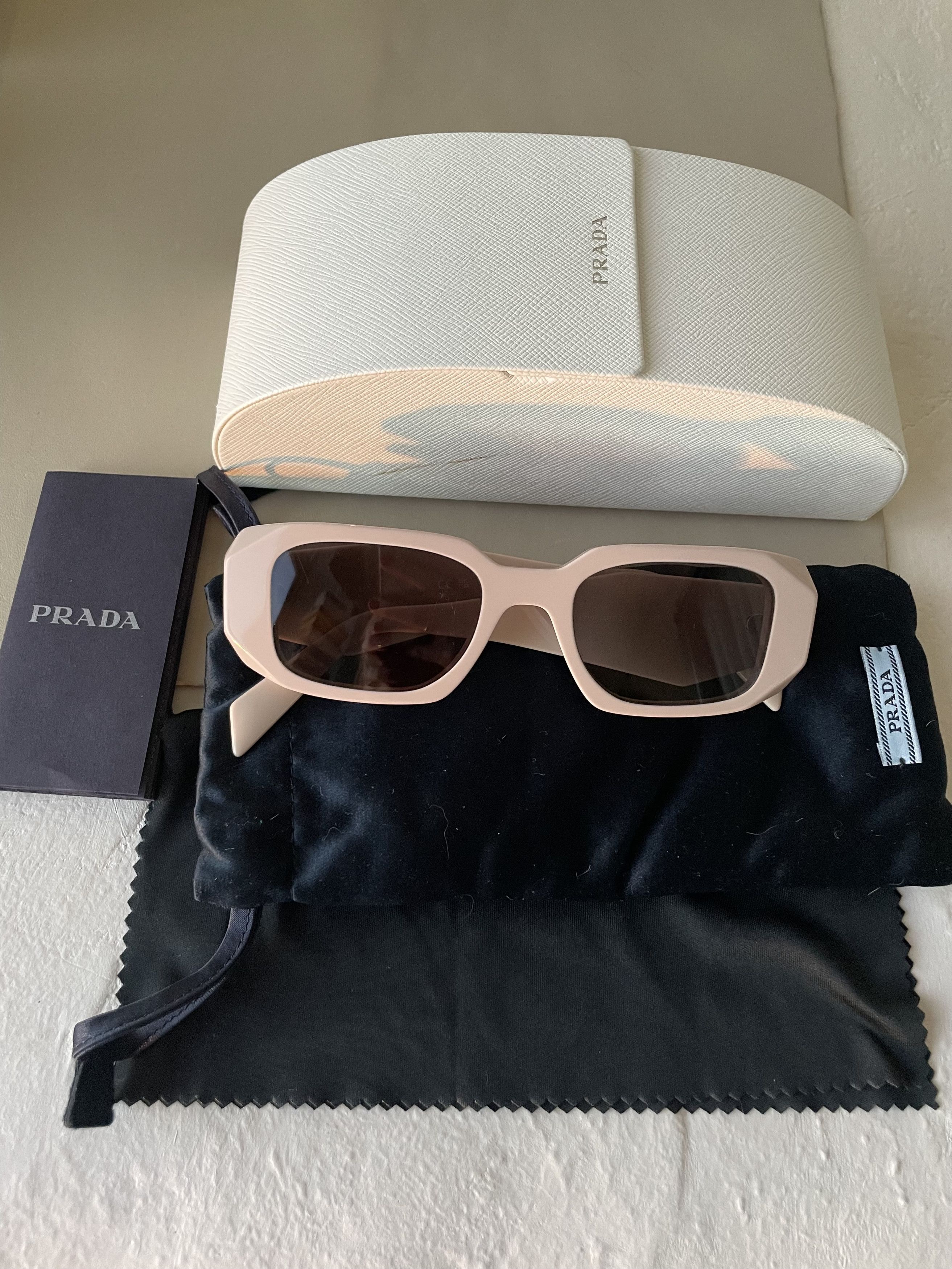 Prada Prada Sunglasses PR 17WS in light pink Size ONE SIZE - 1 Thumbnail