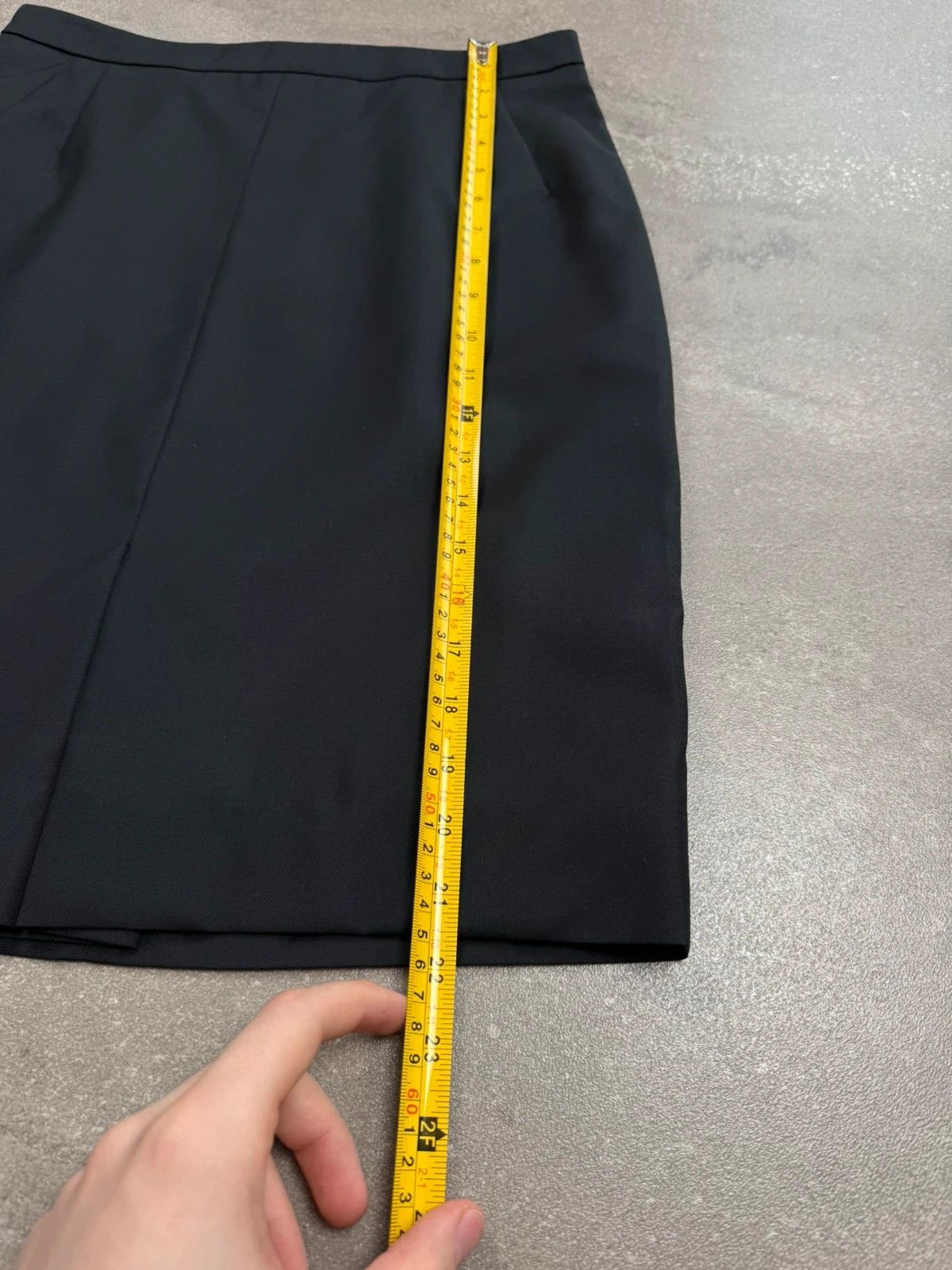 Bottega Veneta Bottega Veneta skirt NEW luxury old money street wear Size 30" / US 8 / IT 44 - 8 Thumbnail