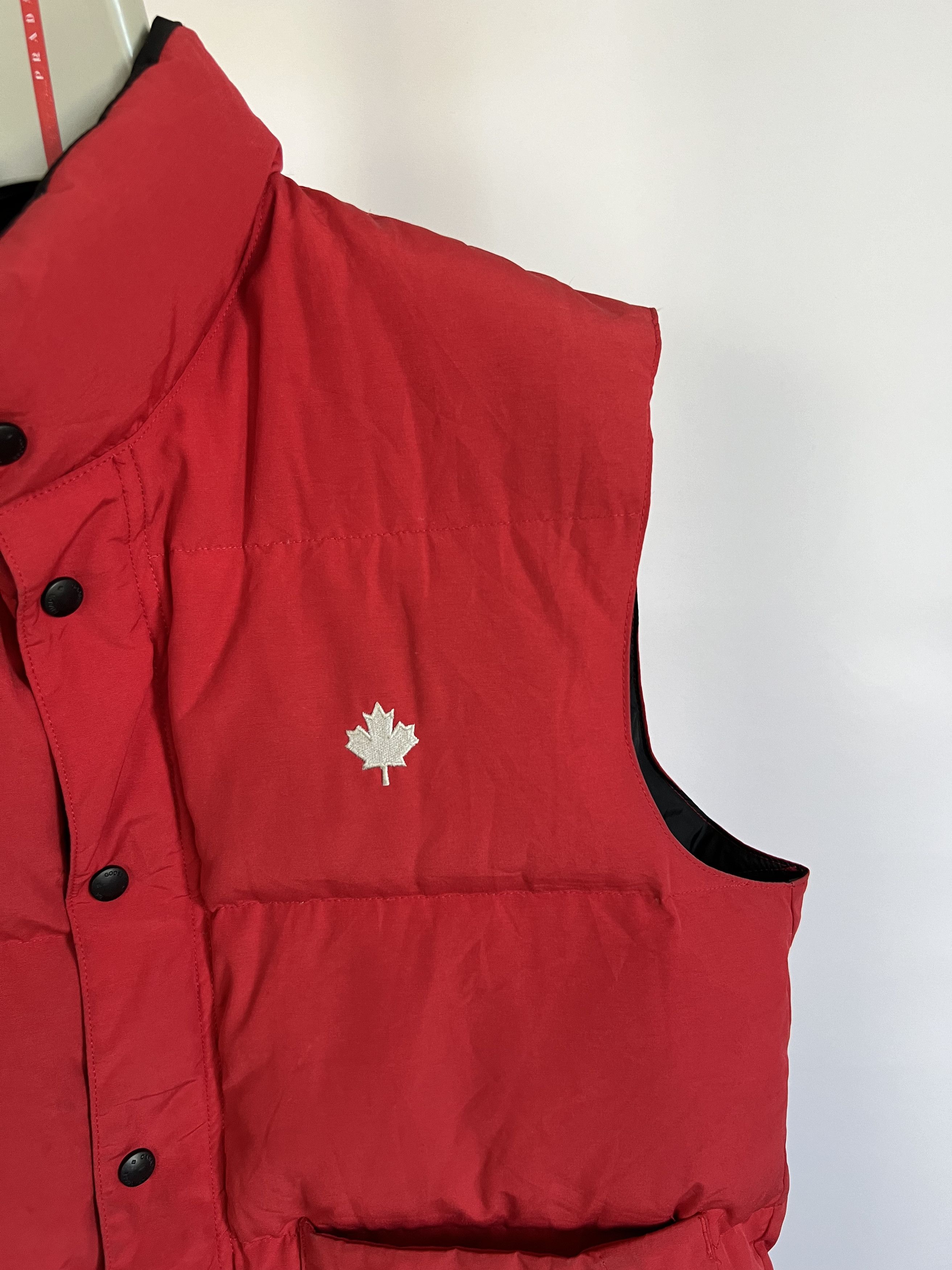 Canada Goose canada goose puffer vest size M luxury Size US M / EU 48-50 / 2 - 5 Thumbnail