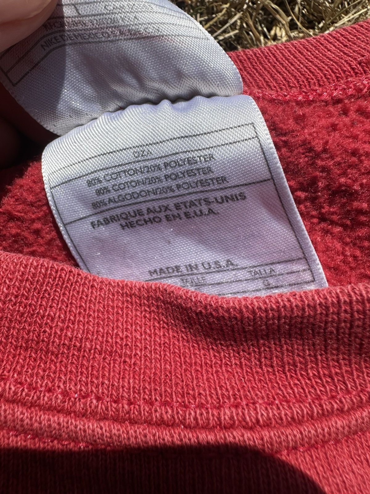 Nike Vintage Nike Sweater Red Mens Large Size US L / EU 52-54 / 3 - 4 Thumbnail