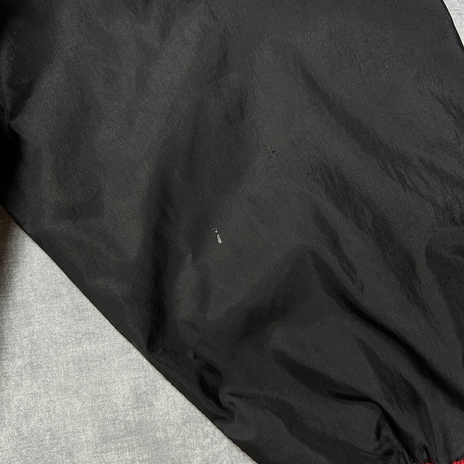 Jerzees VTG Jerzees sportswear windbreaker pullover V-neck mens L Size US L / EU 52-54 / 3 - 7 Thumbnail