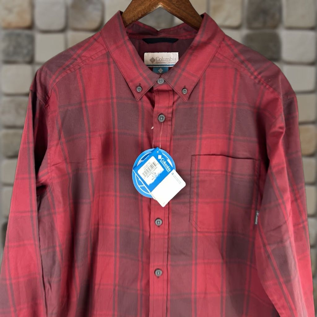 Vintage Columbia Shirt Mens Large Rapid Rivers II Button Down Red Plaid Long Sleeve NWT Size US L / EU 52-54 / 3 - 1 Thumbnail