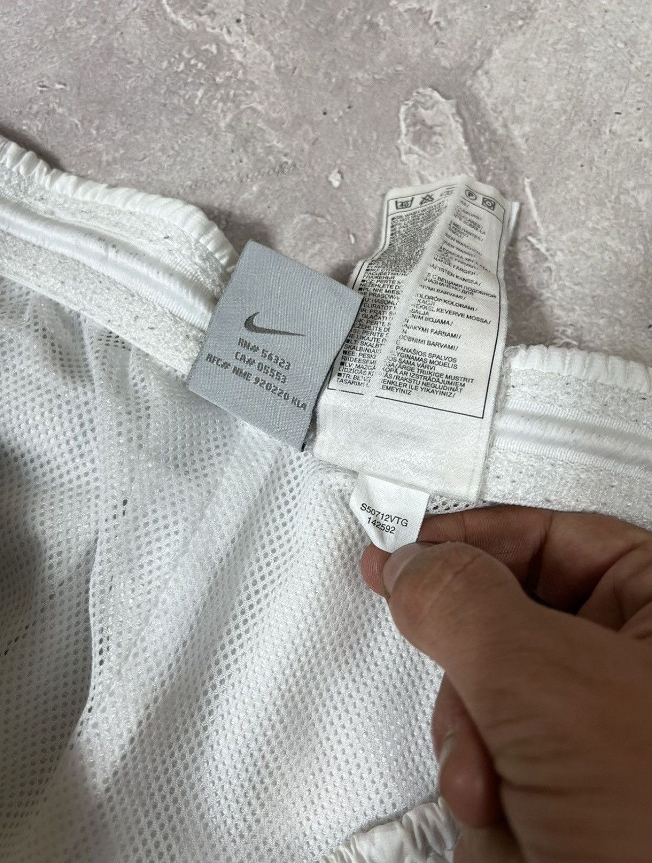 Other Vintage Nike Nylon Baggy Y2k Pants Size US 34 / EU 50 - 11 Thumbnail