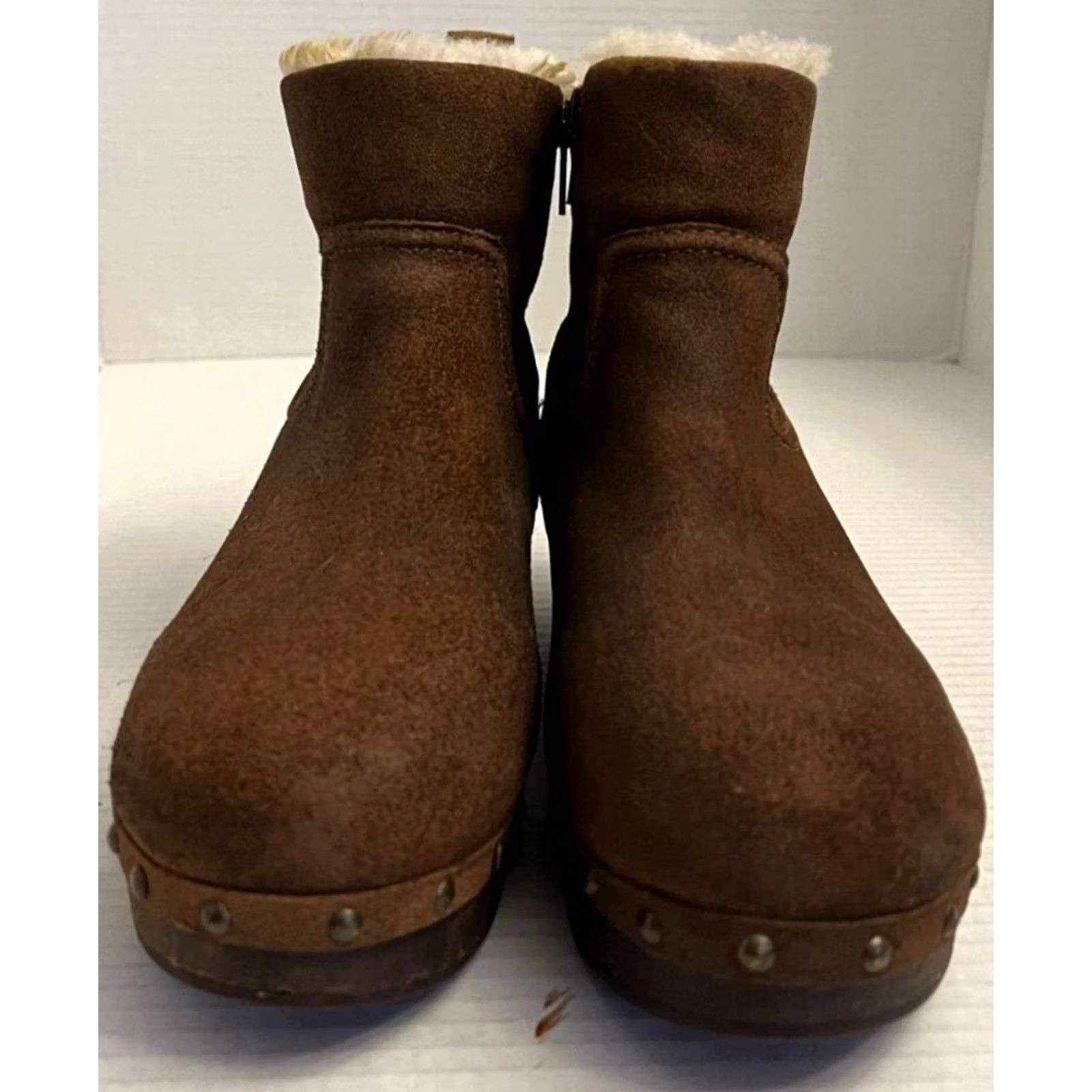 Madewell Madewell Chelsea Boots Women 7 38 Suede Leather Faux Fur Lined Side Zip Pull On Size US 7 / IT 37 - 2 Thumbnail