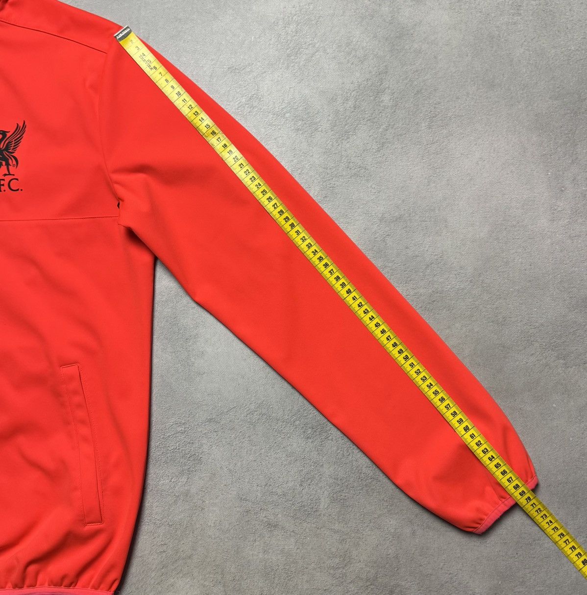 New Balance Liverpool 2016 2017 Football Soccer 1/3 Zip Top New Balance Size US S / EU 44-46 / 1 - 15 Thumbnail