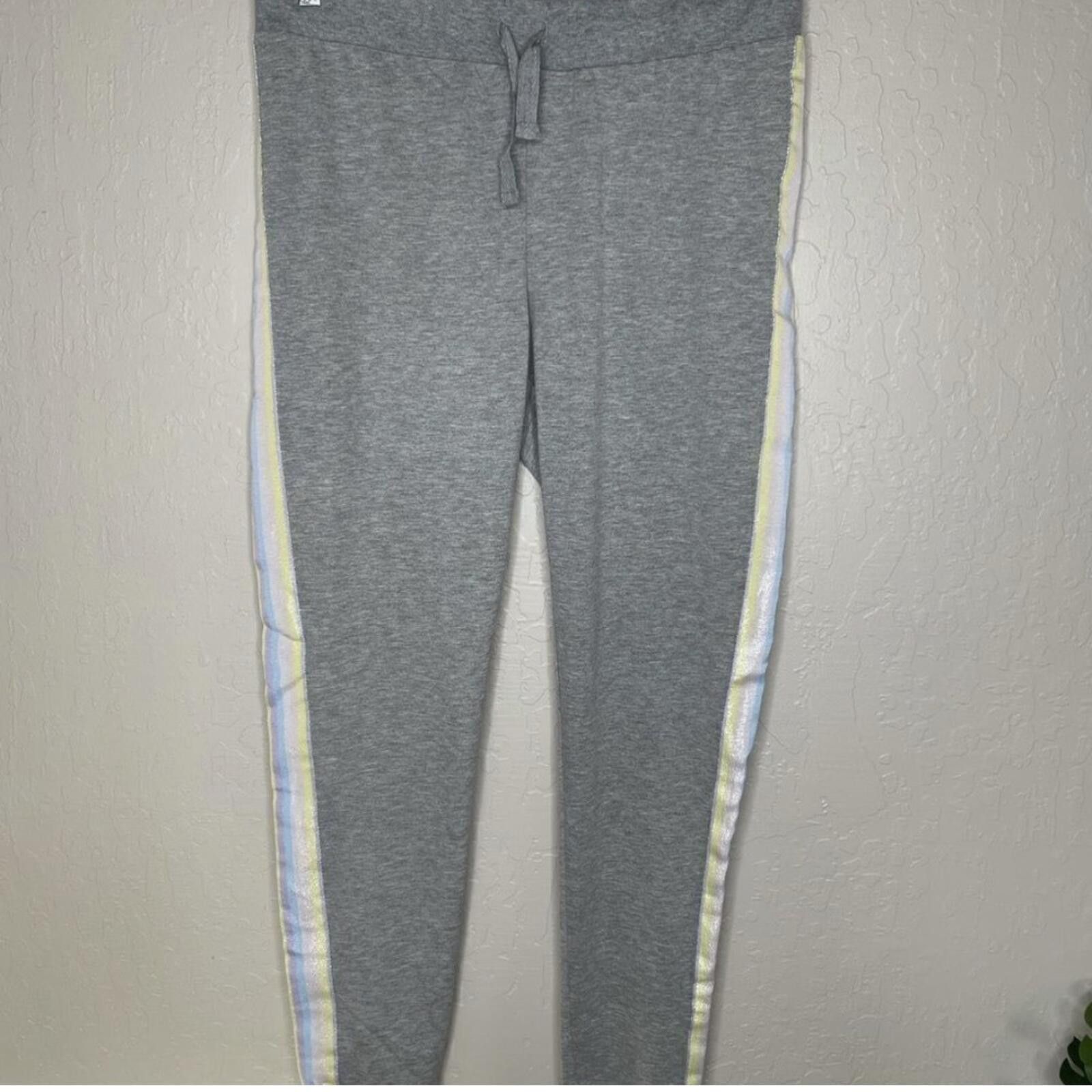 Disney Disney Company Sweatpants Size 36" / US 14 / IT 50 - 2 Thumbnail