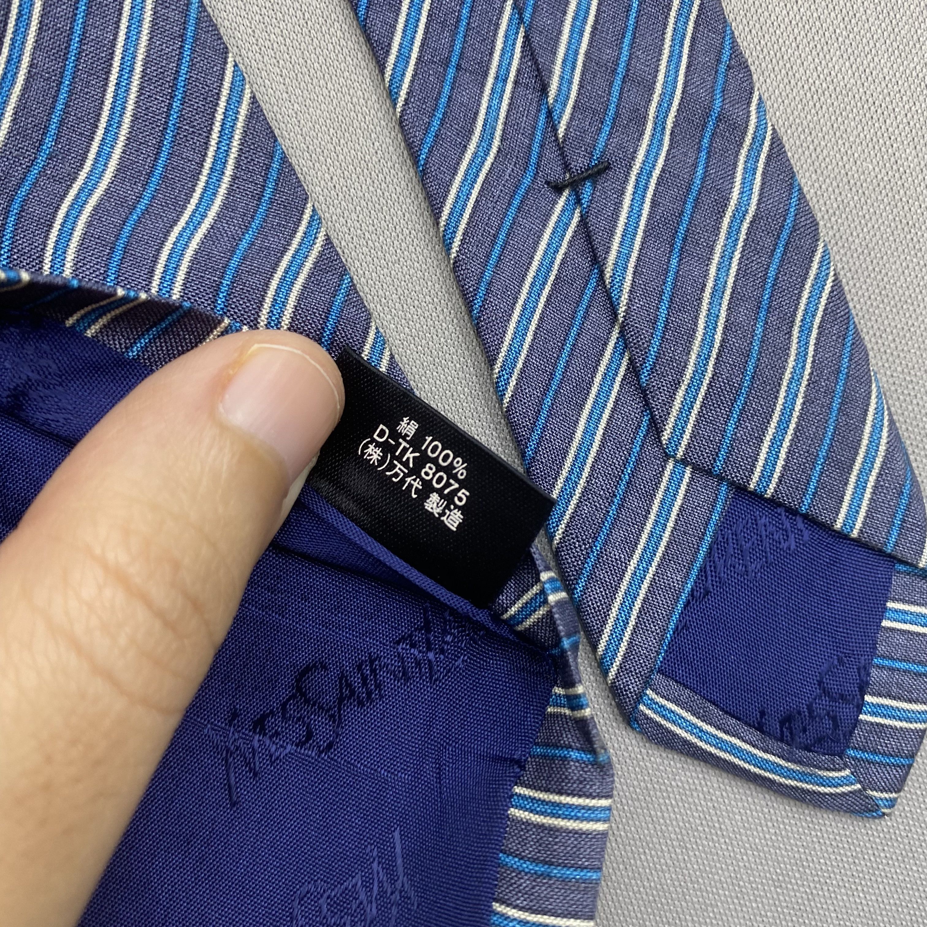 Japanese Brand Vintage Yves Saint Laurent SILK Necktie Cravate Pure Silk Size ONE SIZE - 7 Thumbnail