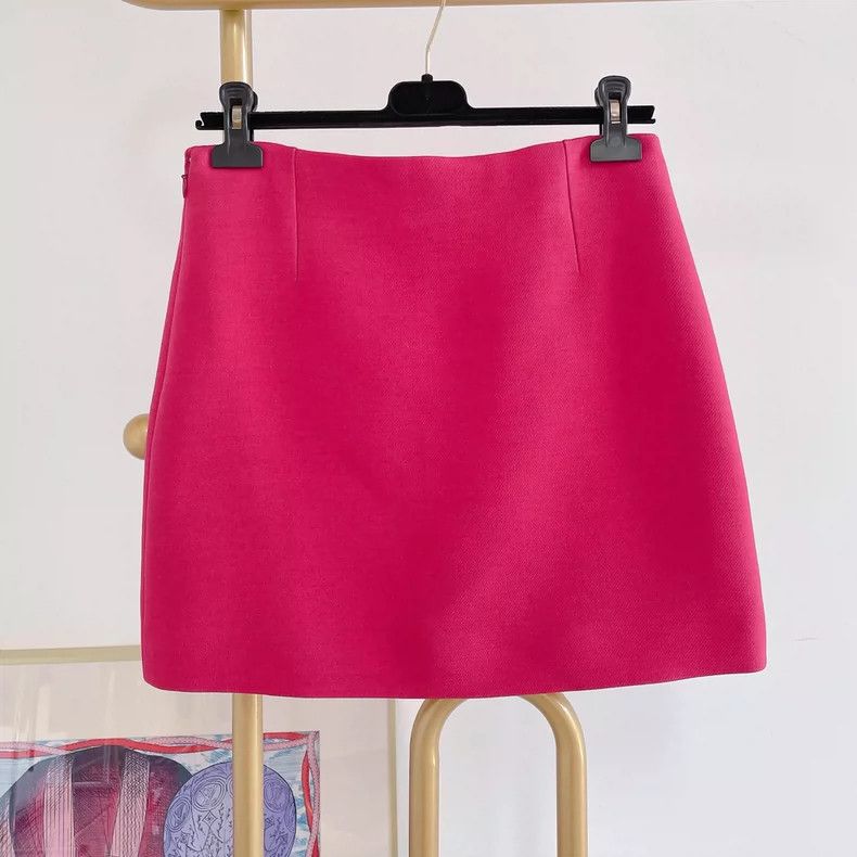 Dior Dior Rose-red skirt Size 25" / US 0 / IT 36 - 2 Thumbnail