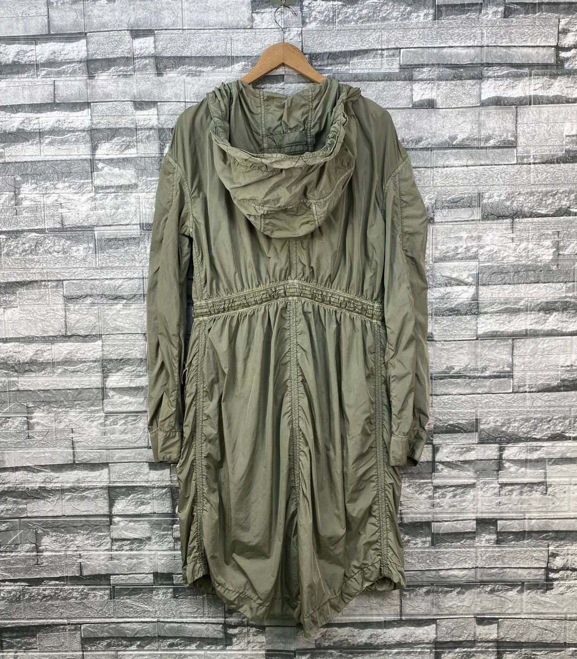 Diesel Black Gold RARE DIESEL WRINKLE NYLON UTILITY PARACHUTE PARKAS Size US L / EU 52-54 / 3 - 10 Thumbnail