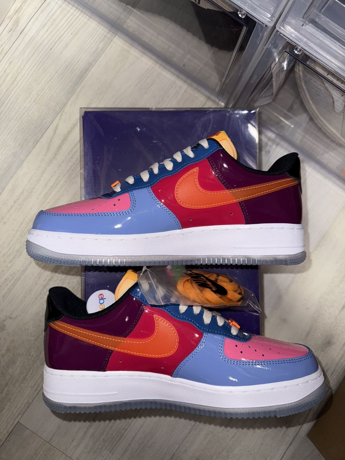 Nike × Undefeated Undefeated Nike Air Force 1 Low Multi Patent Total Orange Size US 8 / EU 41 - 3 Thumbnail