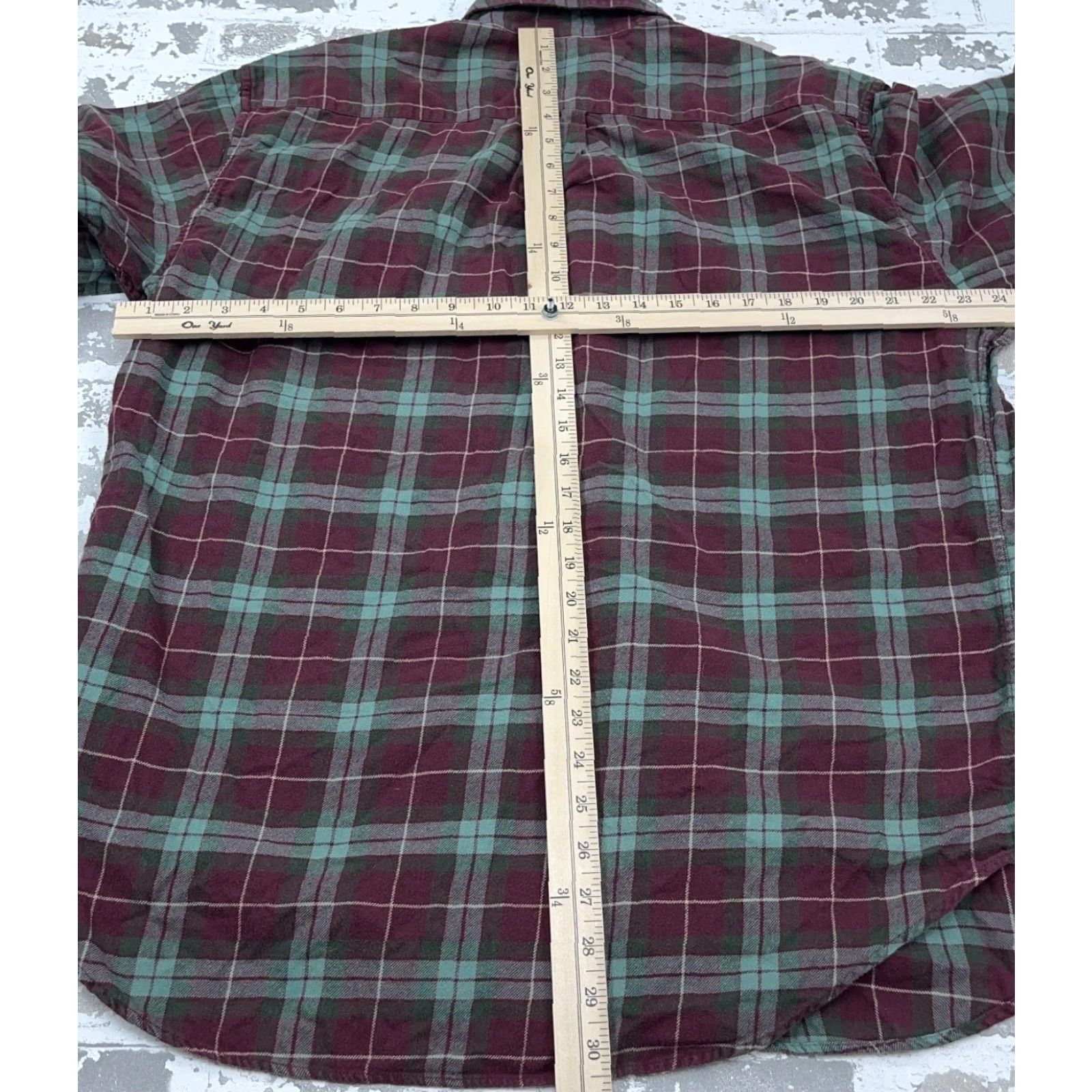 Brooks Brothers Brooks Brothers Button-Front Flannel Shirt Men L Plaid Purple Green 346 Dress Patterned Button-Up Casual Modern Preppy Regulares Size 42R - 6 Thumbnail