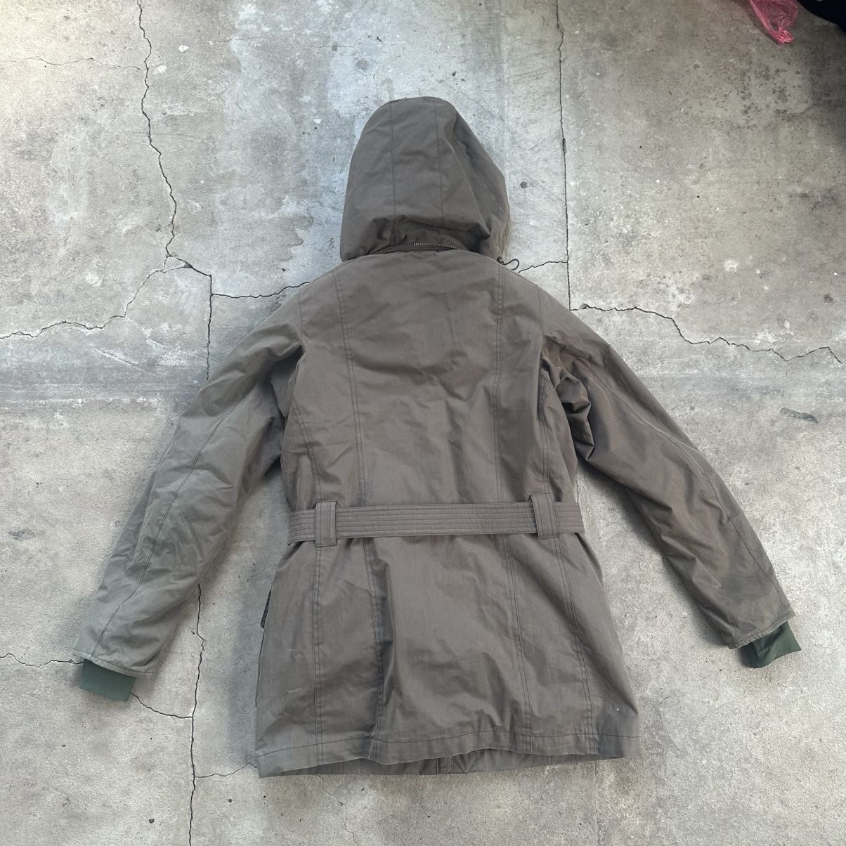 Barbour Ladies waterproof barbour wax beagle jacket Size XL / US 12-14 / IT 48-50 - 2 Thumbnail