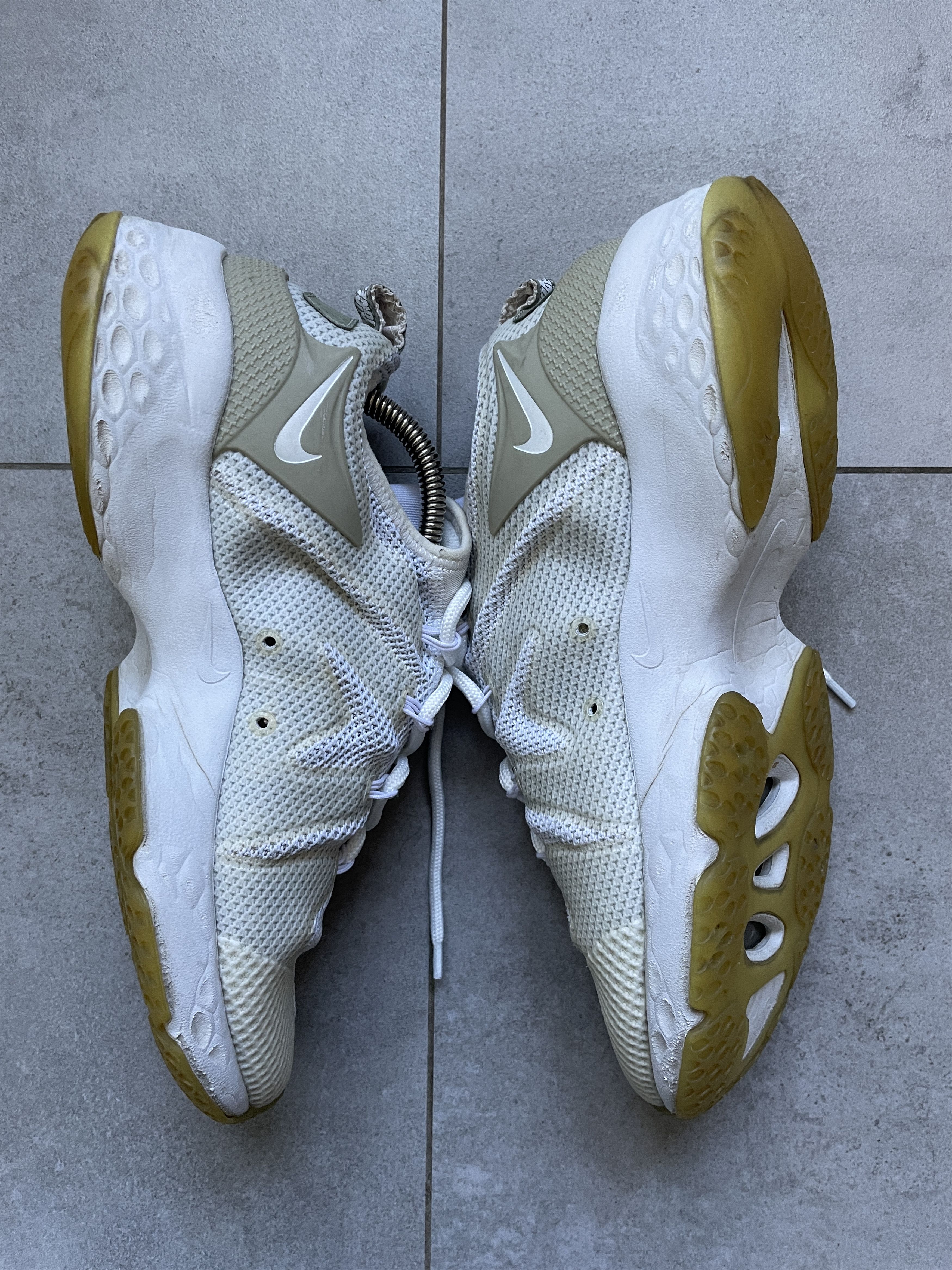 Kim Jones × Nike Y2K NIKE AIR ZOOM X KIM JONES TRIPLE WHITE RUNNERS Size US 6 / EU 39 - 7 Thumbnail