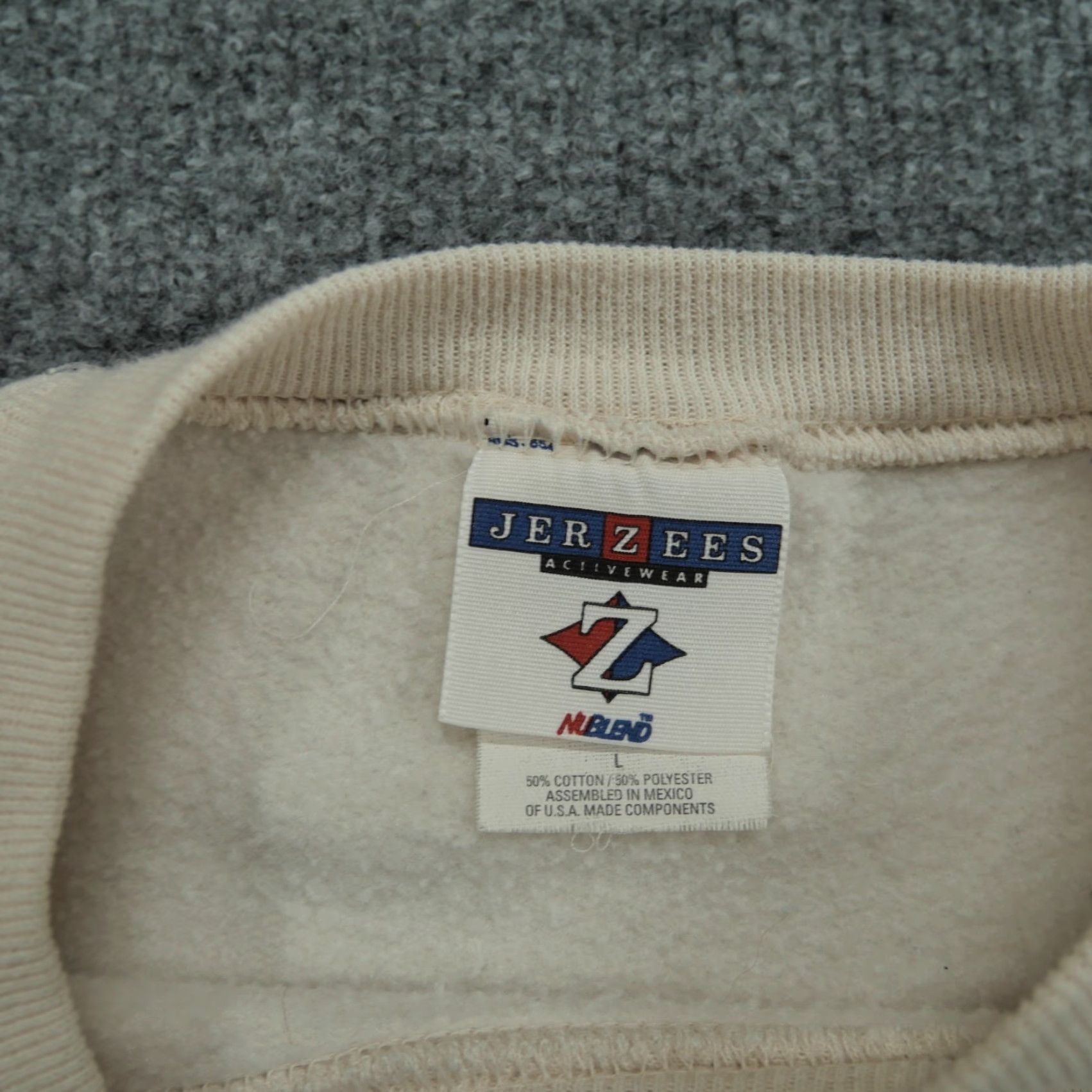 Jerzees VINTAGE Jerzees Sweatshirt Men L Tan Beige Horse Theme Long Sleeve Crew Neck Pullover Size US L / EU 52-54 / 3 - 5 Thumbnail