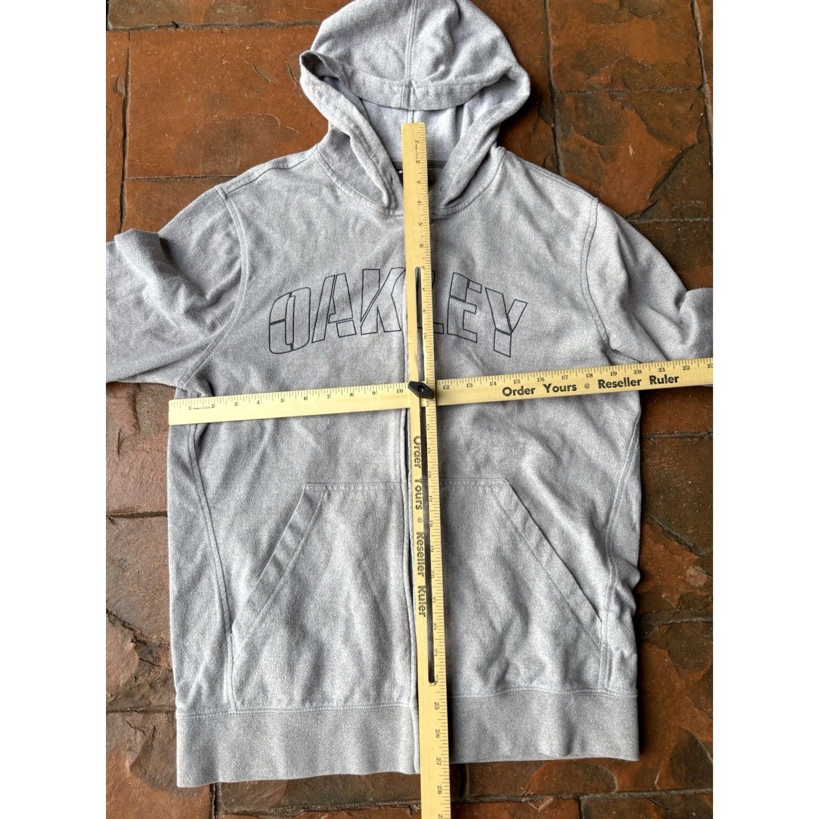 Oakley VINTAGE Oakley Zip Up Hoodie Sweatshirt Men M Gray Grunge Logo Full Zip Hooded Size US M / EU 48-50 / 2 - 6 Thumbnail