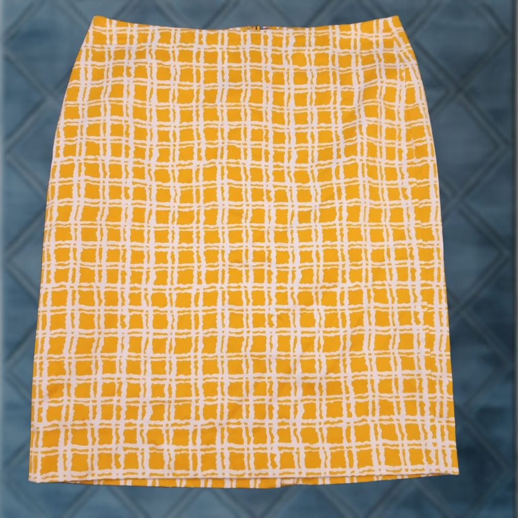 Talbots Talbots Skirt Petites 6P Yellow Geometric Knee Length Pencil Lined Slit Tight Zip Cotton Women Vintage No Size 28" / US 6 / IT 42 - 1 Thumbnail