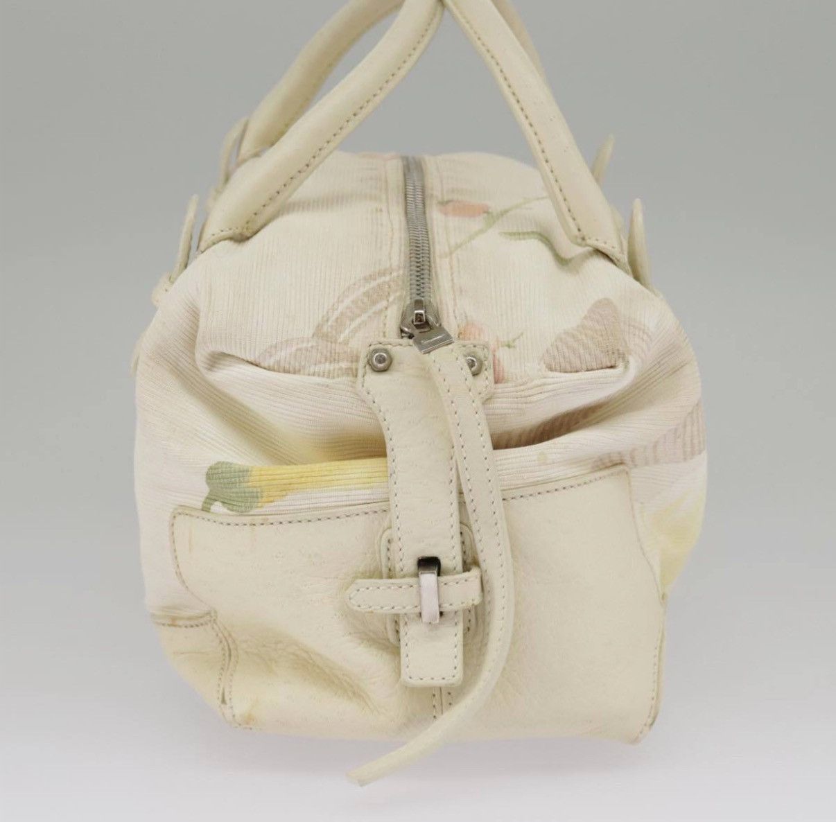 Salvatore Ferragamo Salvatore Ferragamo White Canvas Handbag Authentic Size ONE SIZE - 2 Thumbnail