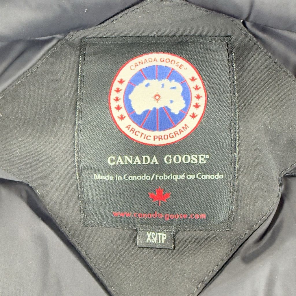 Canada Goose Canada Goose Men's Sz XS Black 100% White Duck Down Kamloops Size US XS / EU 42 / 0 - 2 Thumbnail