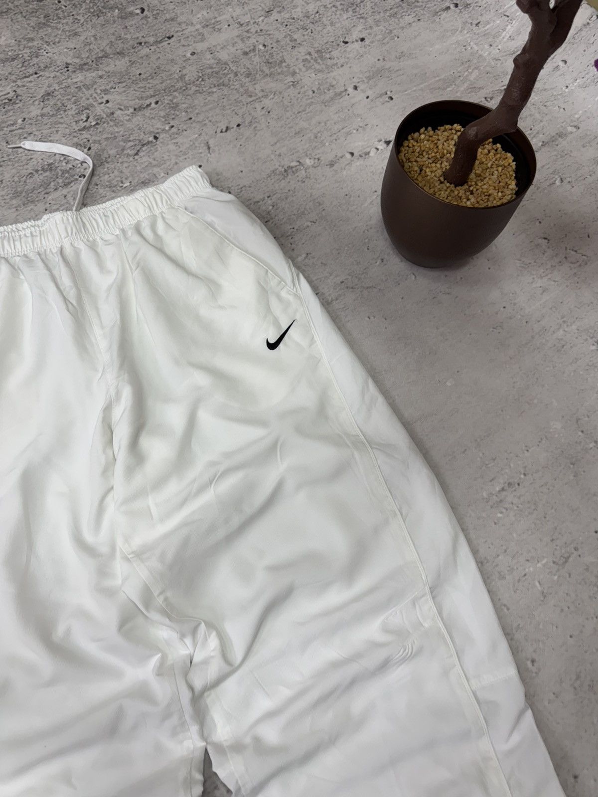 Nike × Vintage NIKE NYLON VINTAGE Y2K OVERSIZE BAGGY FIT PANTS SWEATPANTS Size US 34 / EU 50 - 3 Thumbnail