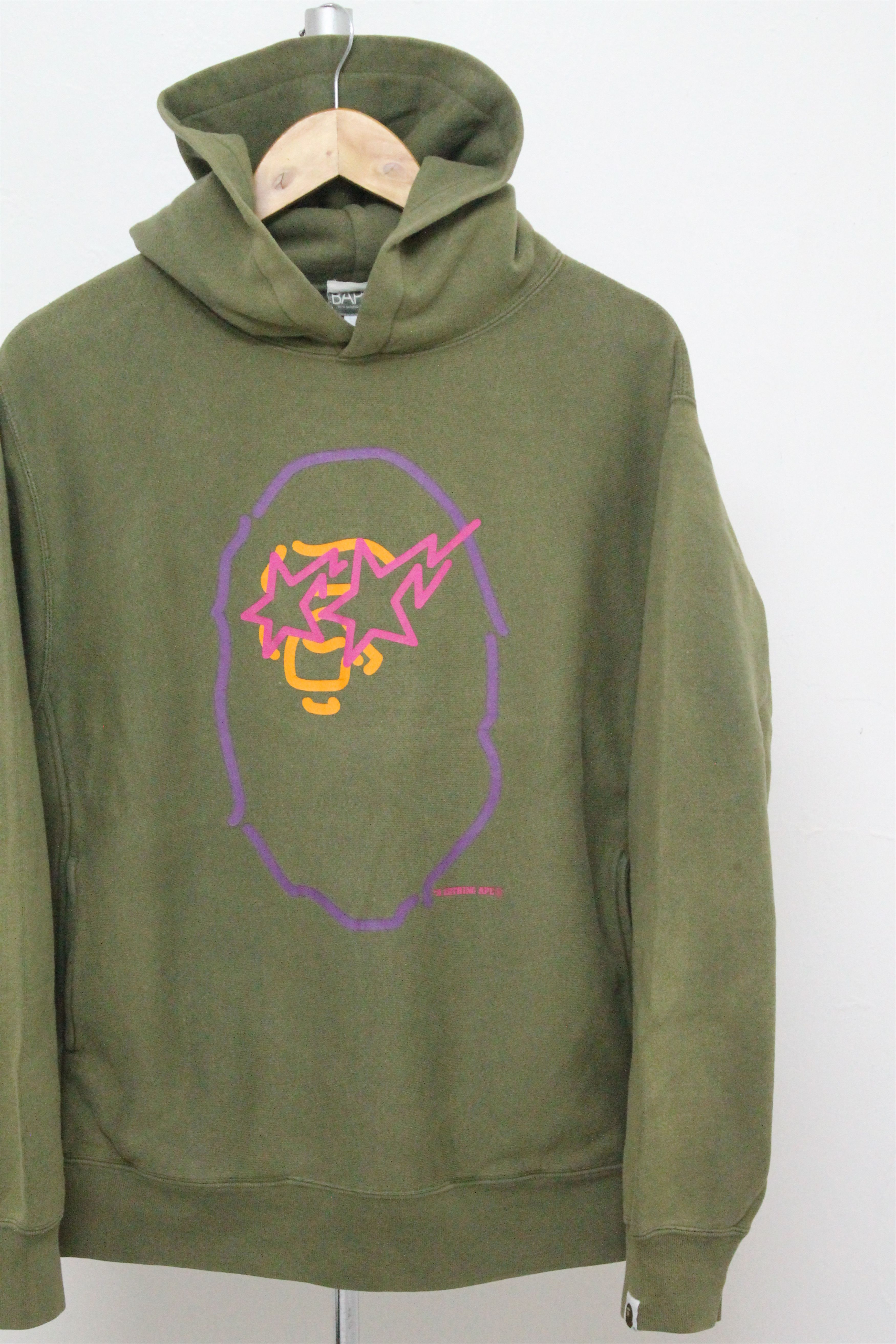 Bape A BATHING APE BAPESTA Pullover Hoodie Sweater size M. Size US M / EU 48-50 / 2 - 3 Thumbnail