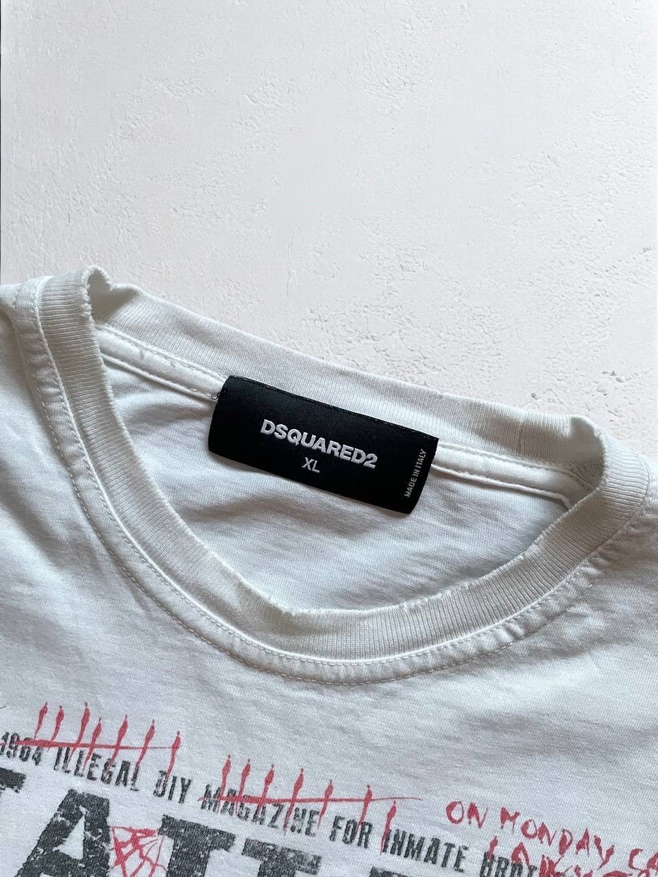 Band Tees × Dsquared2 × Vintage RARE Dsquared Dean & Dan ROBBERY t shirt y2k vintage Size US M / EU 48-50 / 2 - 4 Thumbnail