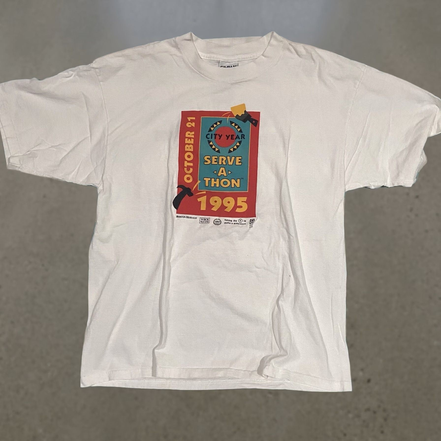 Vintage VINTAGE 90s Boston Serve a Thon Cartoon Vibrant T-Shirt XL White Men XL 90s Mens Size US XL / EU 56 / 4 - 1 Thumbnail