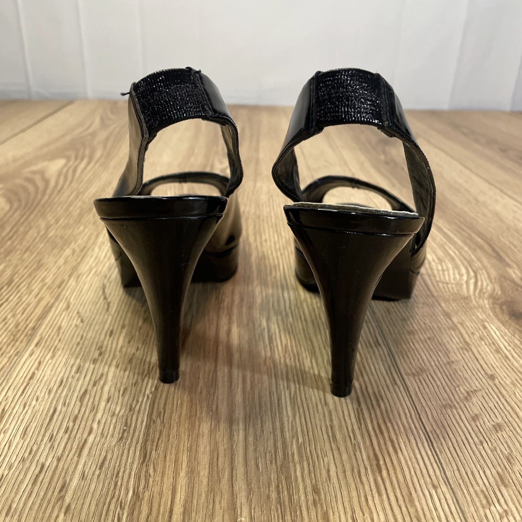 Call It Spring VINTAGE Call It Spring Women's Heel Size 9 Black Open Toe Stiletto Strappy Synthetic Size ONE SIZE - 6 Thumbnail