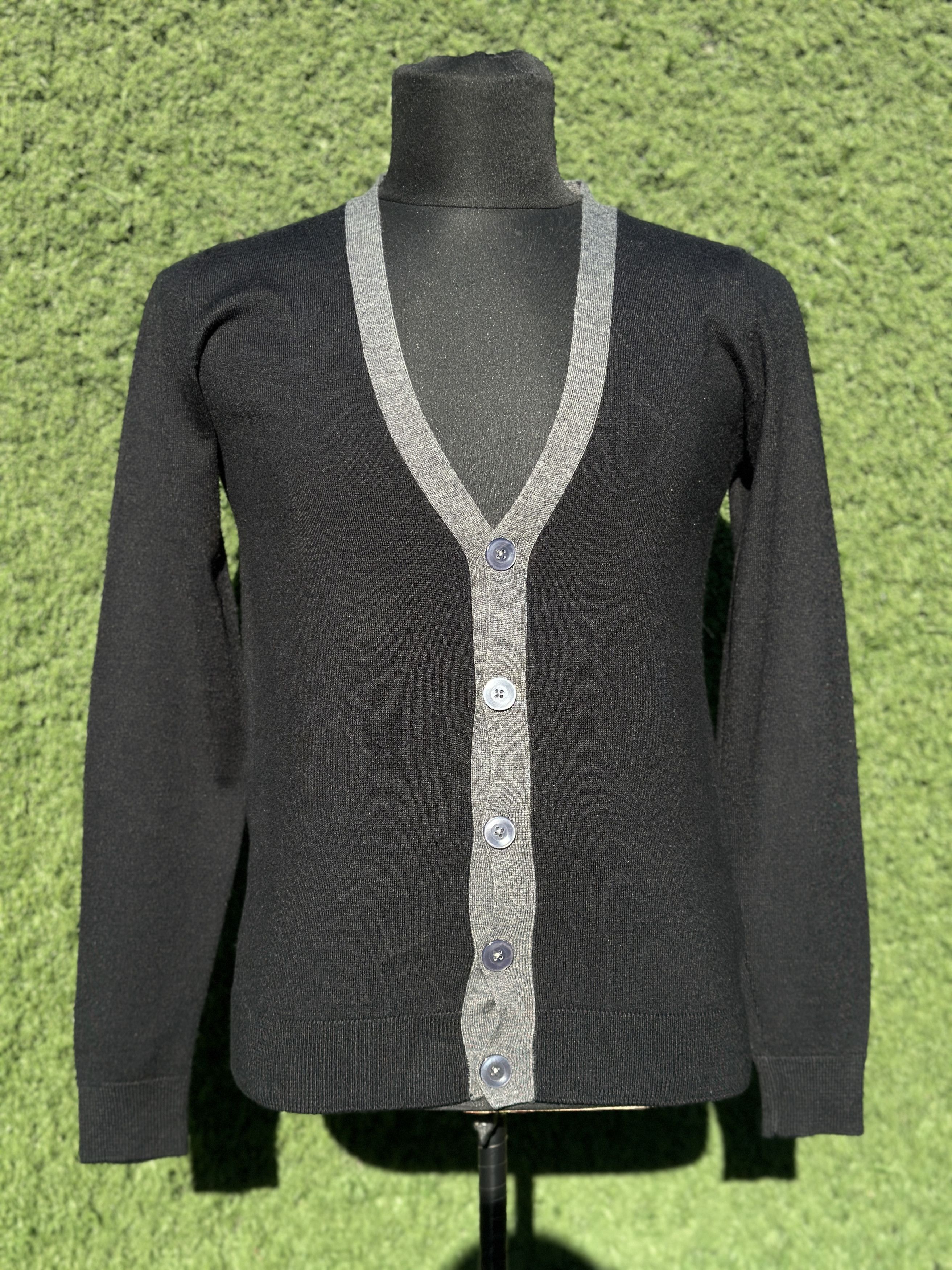 Prada Prada Milano V-Neck Button Cardigan Chest 47cm IT 46 Size M / US 6-8 / IT 42-44 - 2 Thumbnail