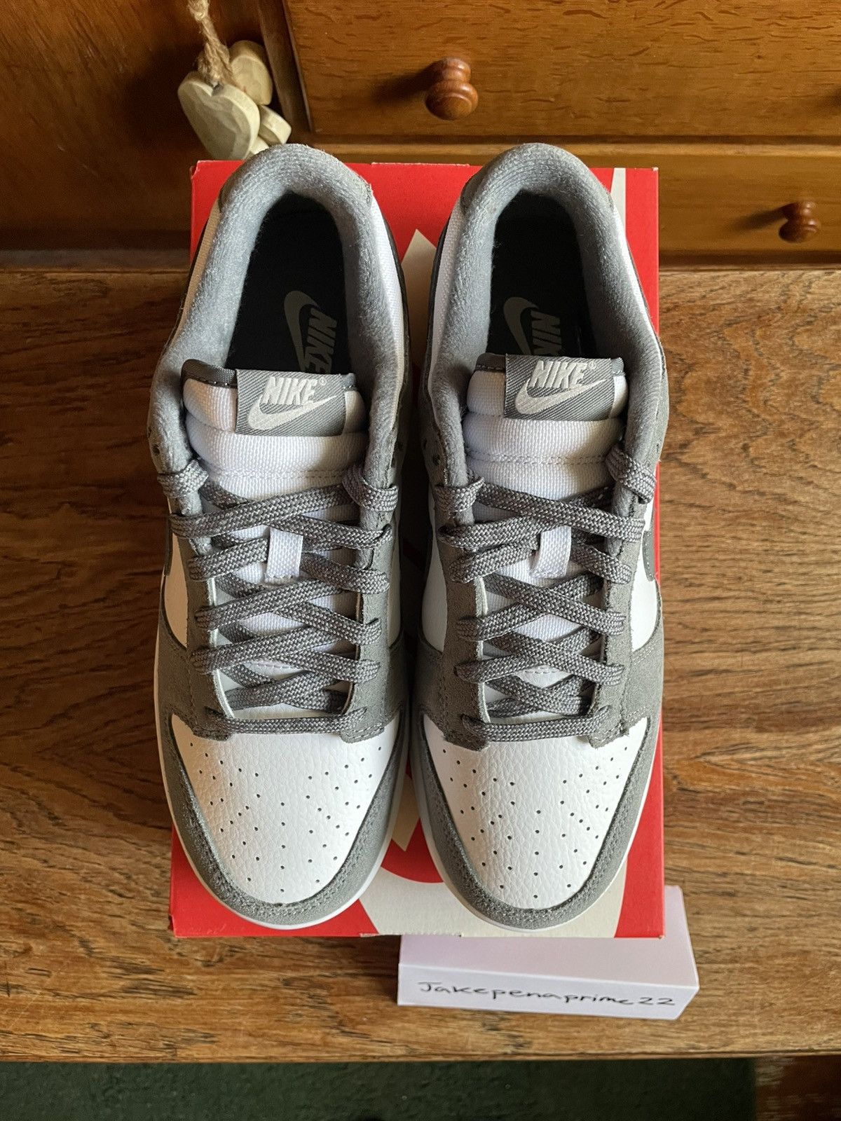 Nike Nike Dunk Low, white & smoke grey Size US 9 / EU 42 - 9 Thumbnail